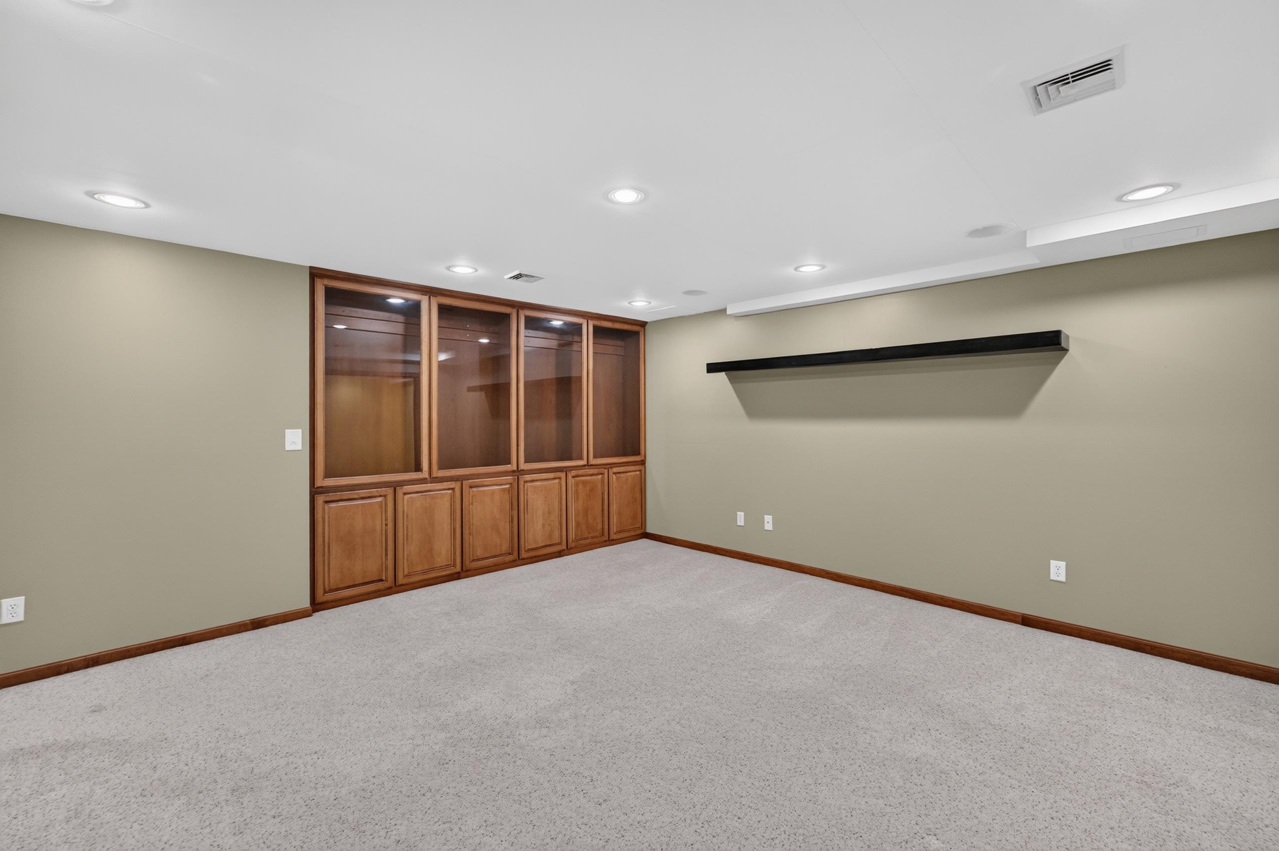 7722 Crawling Stone Road