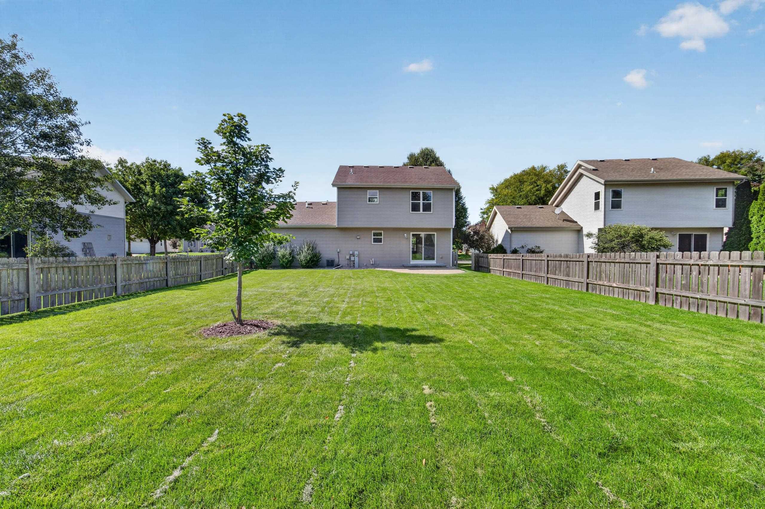 7722 Crawling Stone Road