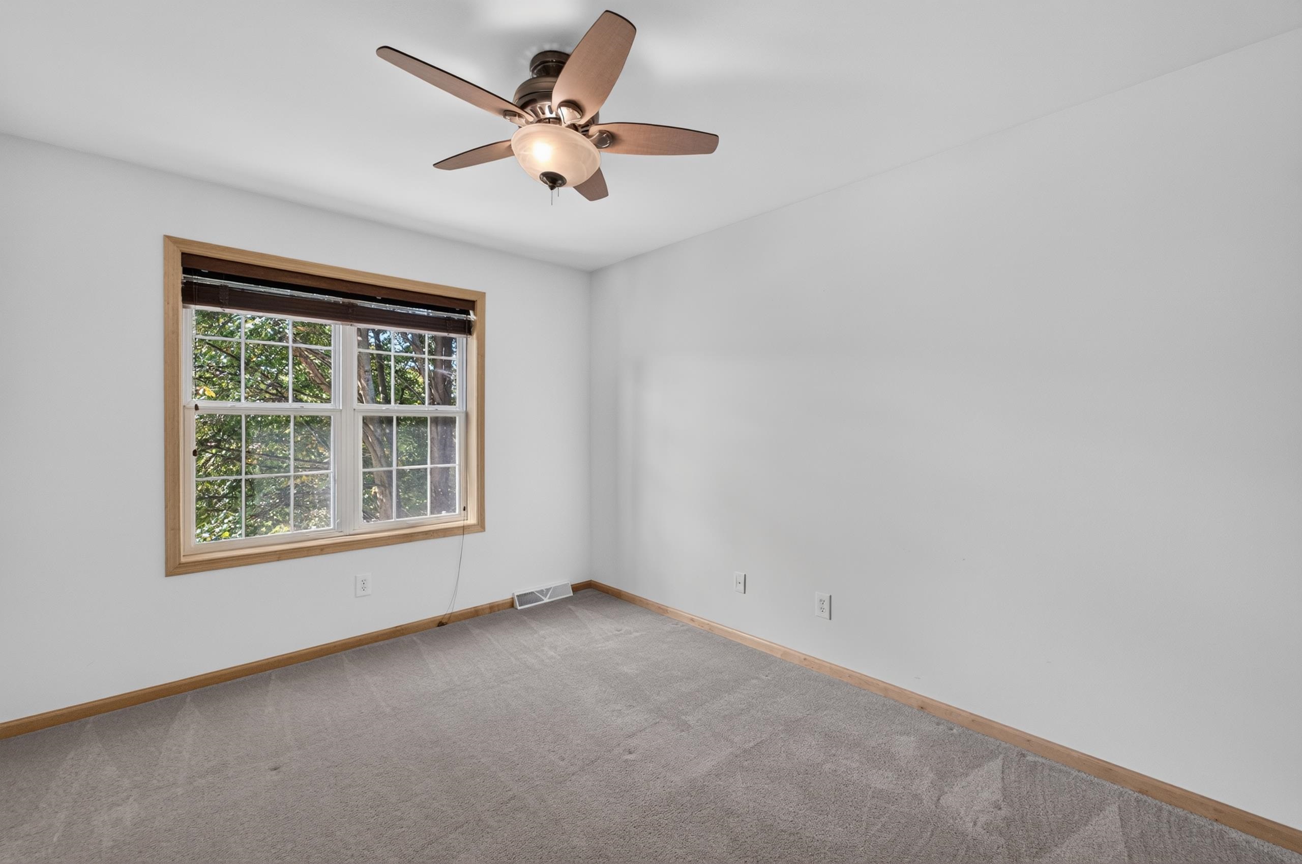 7722 Crawling Stone Road