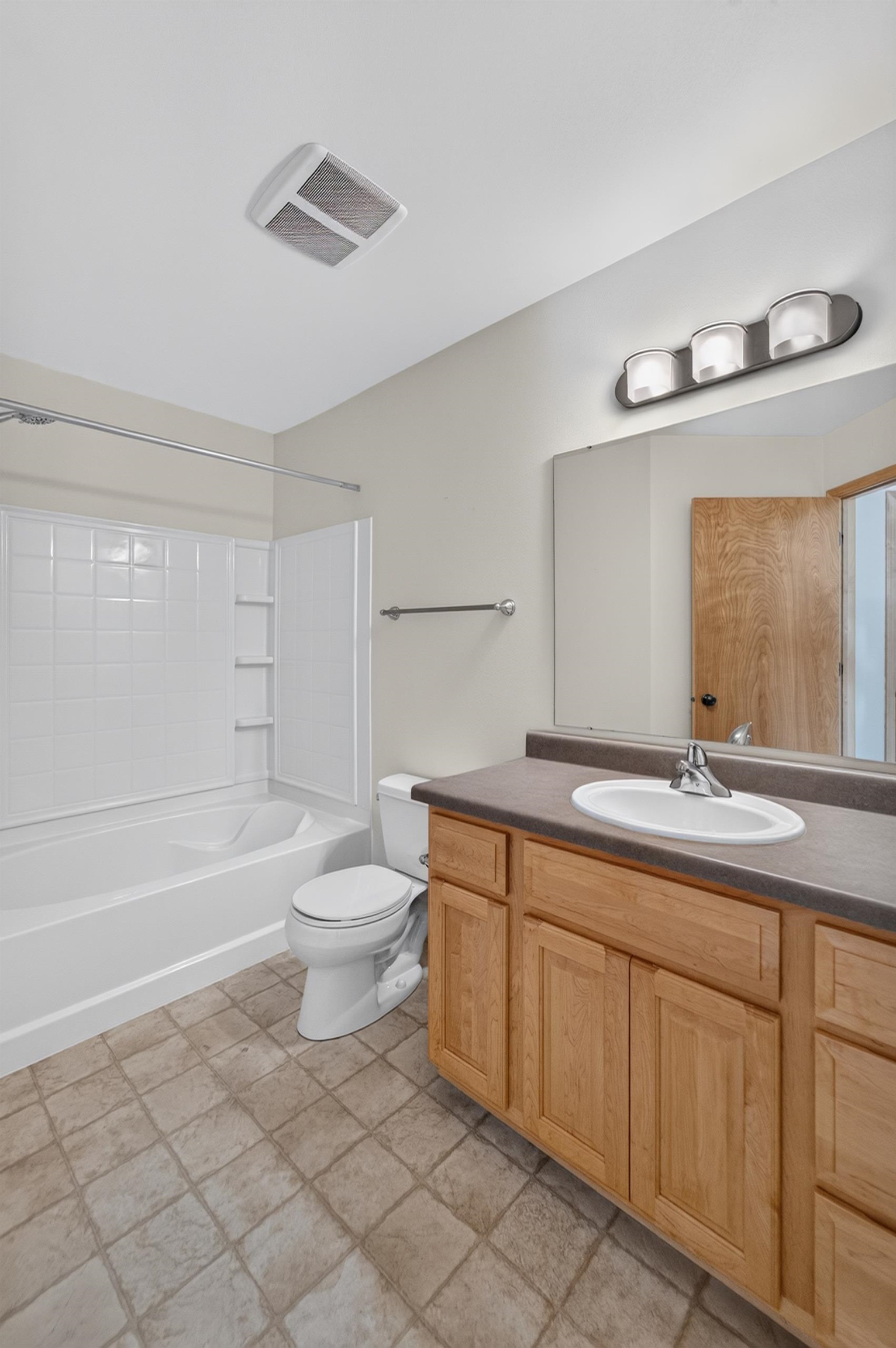 7722 Crawling Stone Road