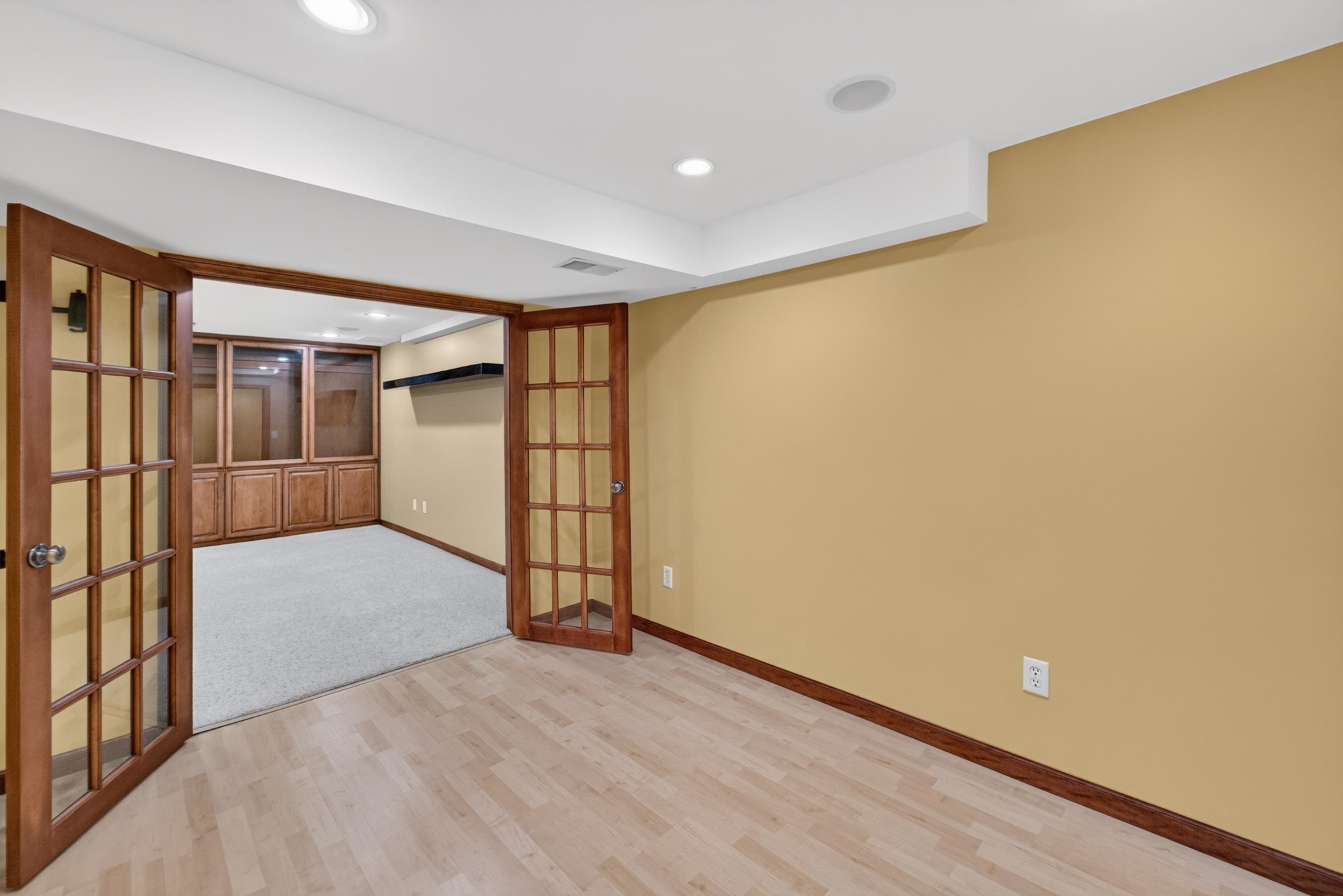 7722 Crawling Stone Road