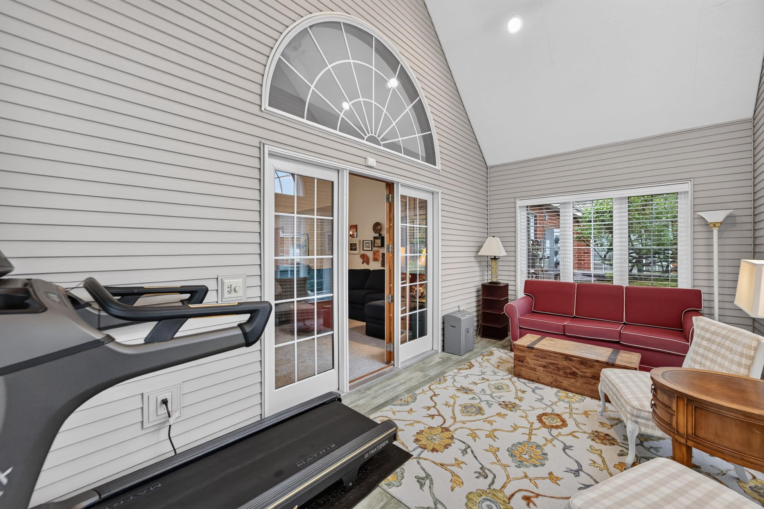 865 N High Point Road