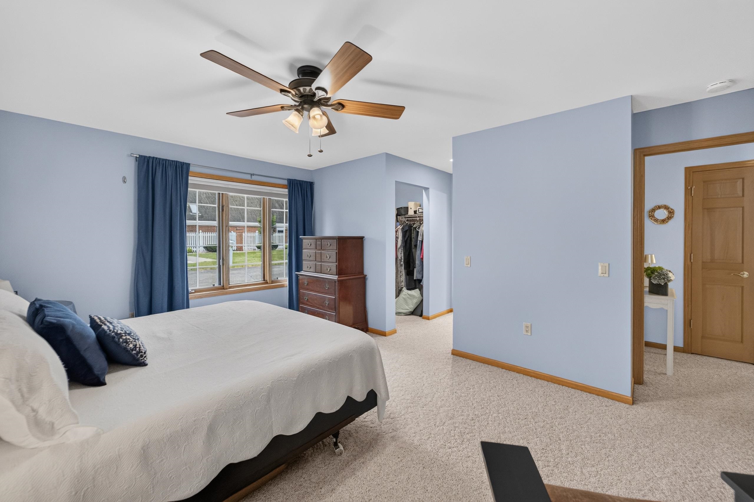 865 N High Point Road