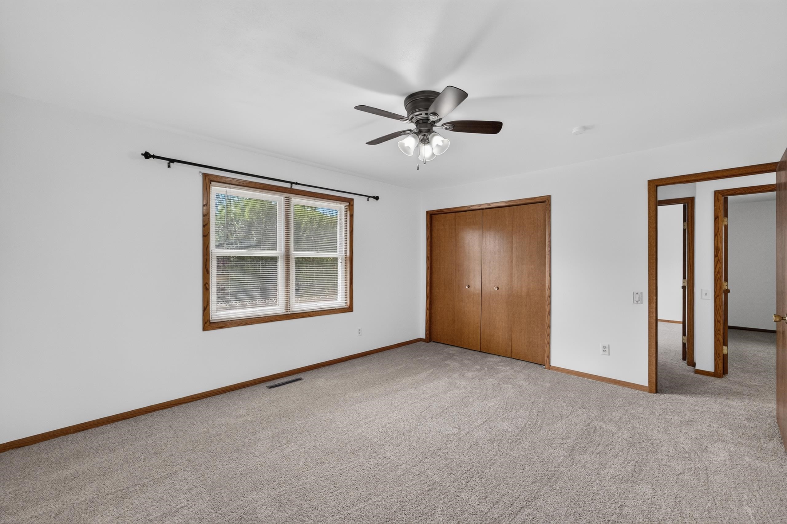 323 Santa Fe Trail