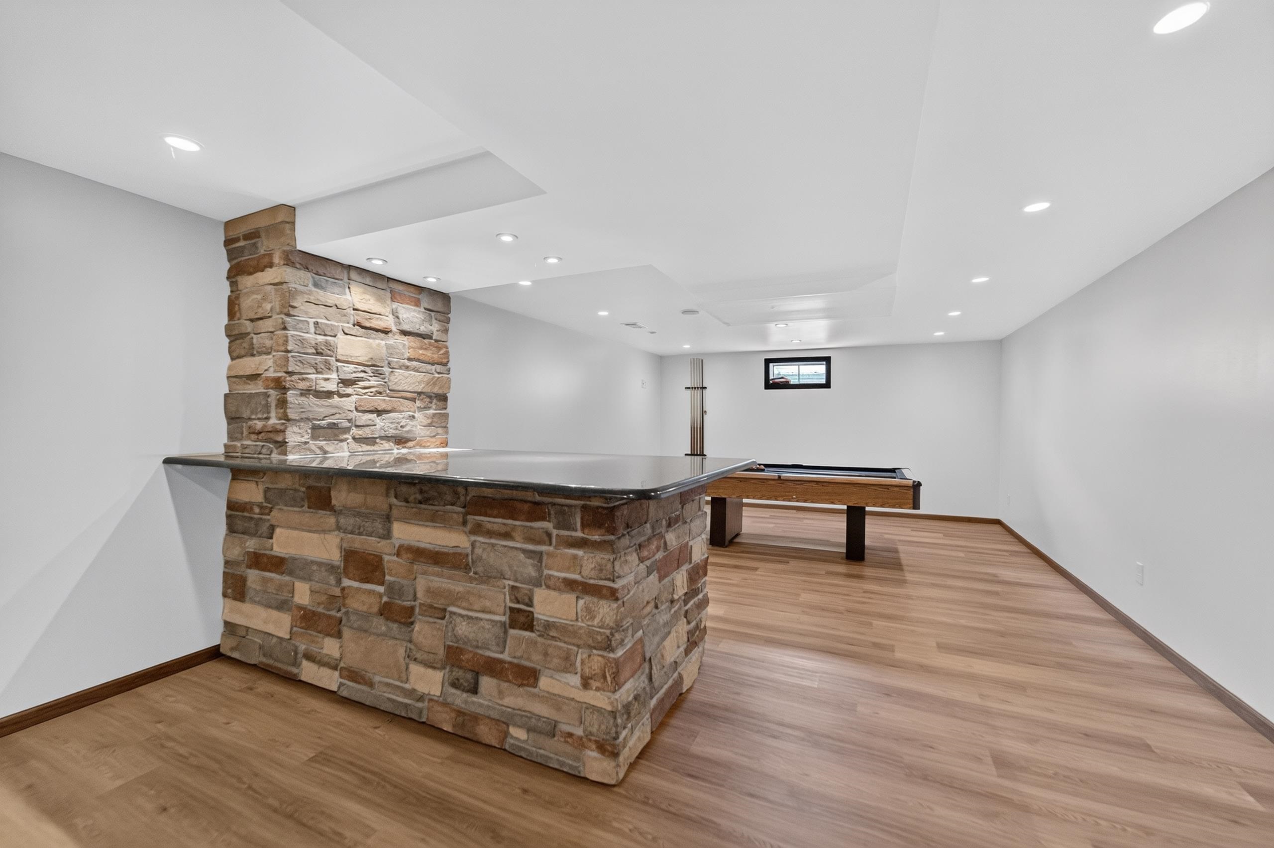 323 Santa Fe Trail