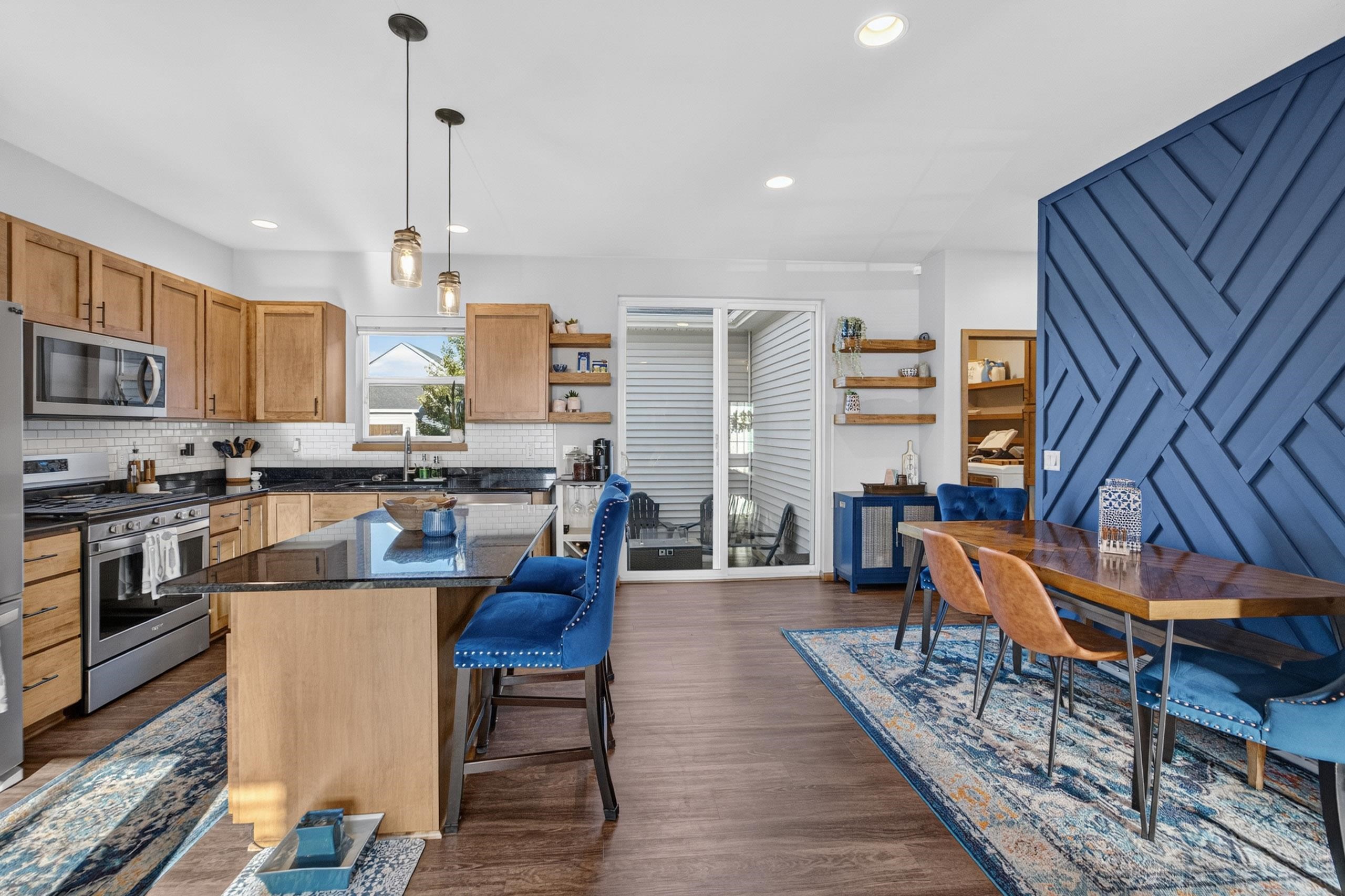 1819 Morning Mist Way