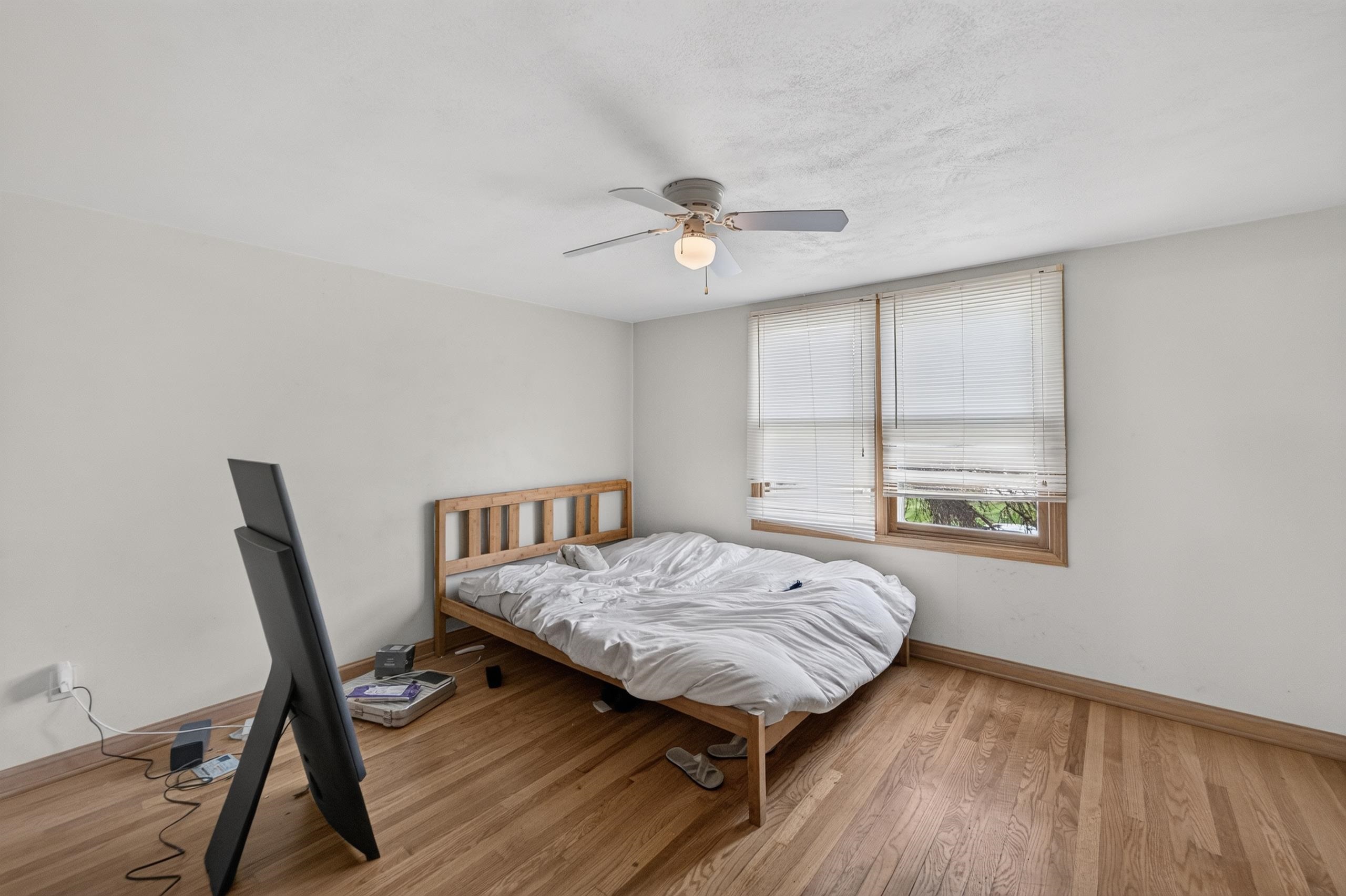7205-7207 University Avenue