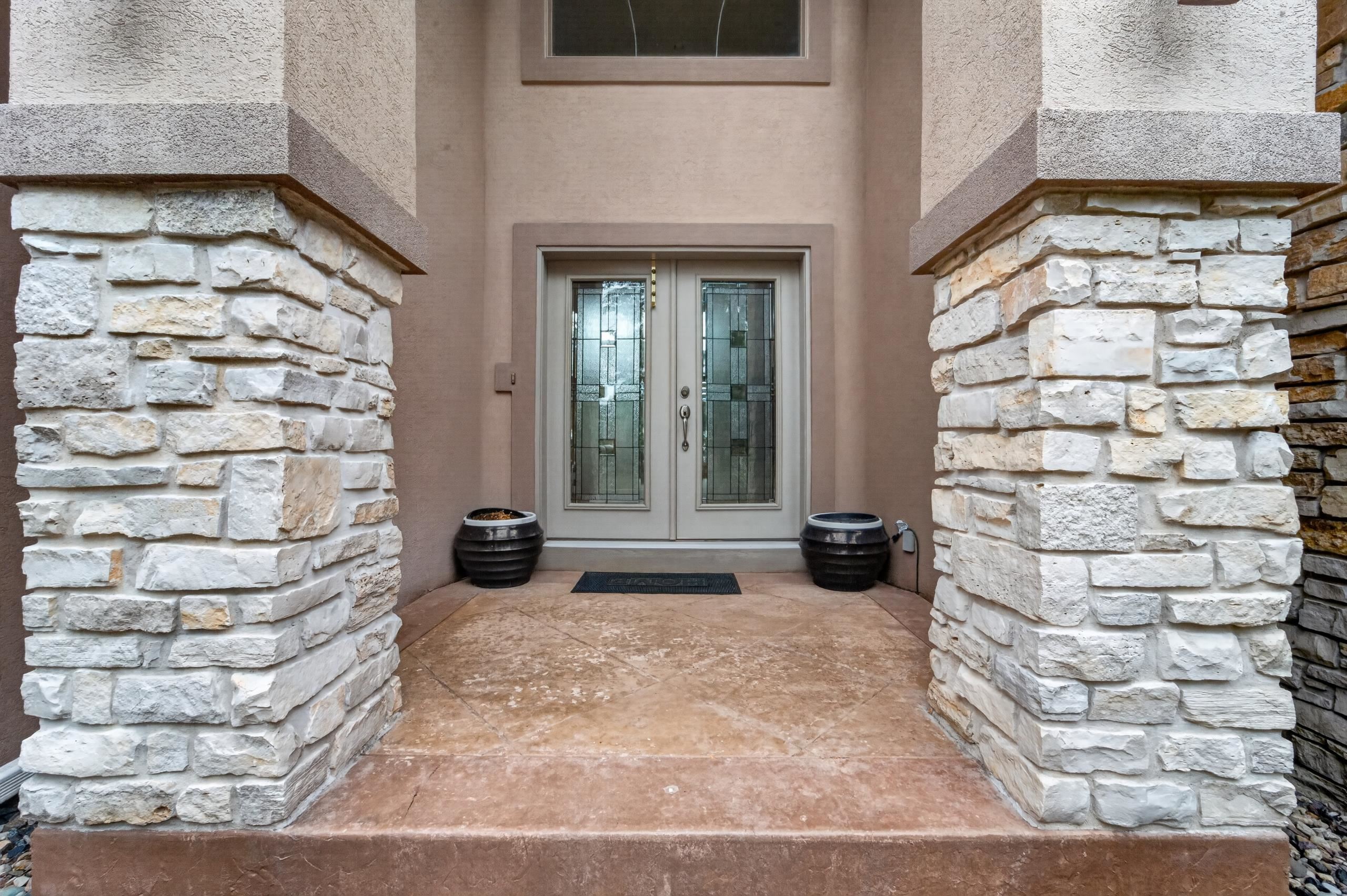 9526 Blue Heron Drive
