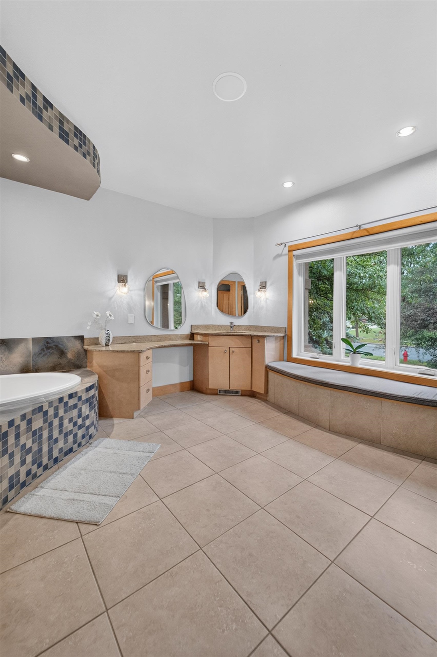 9526 Blue Heron Drive