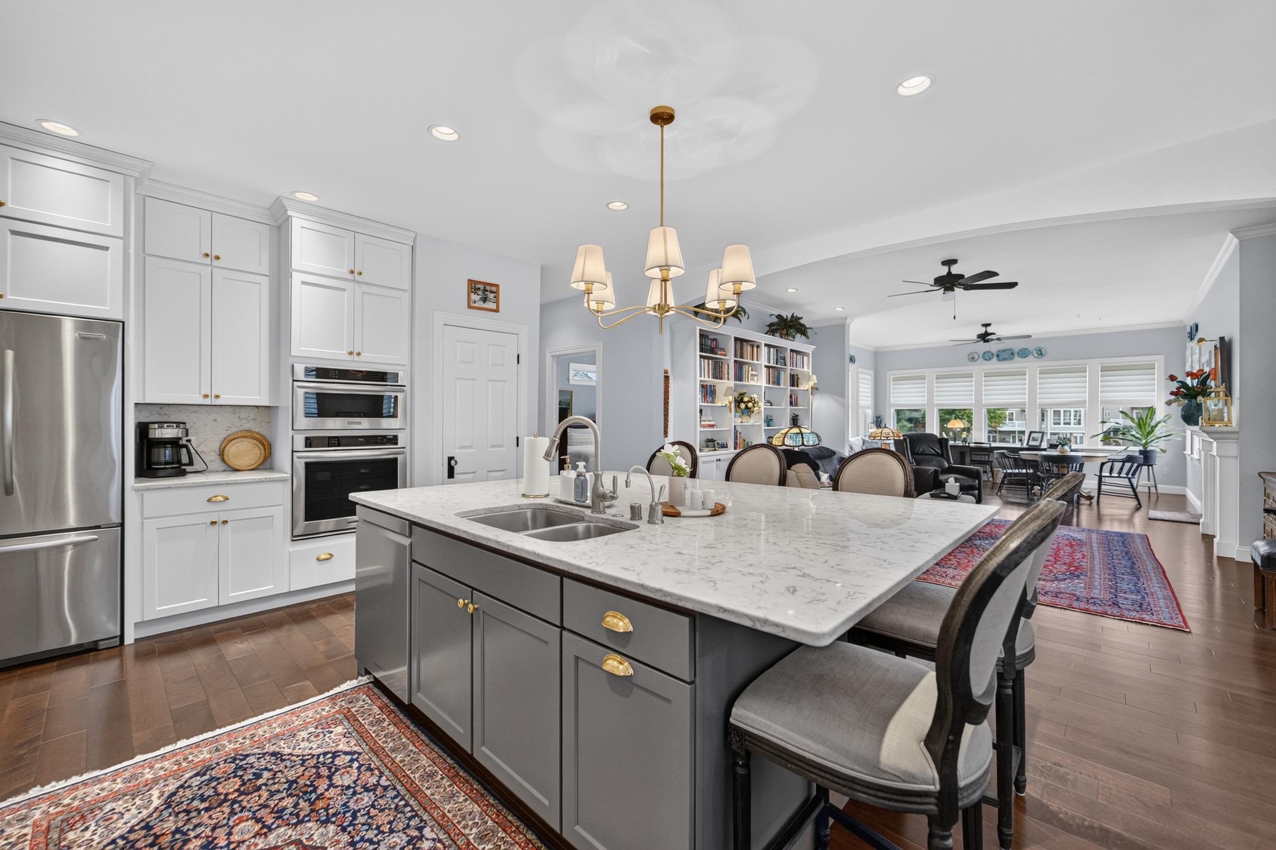 7237 Lily Lane Unit: 3