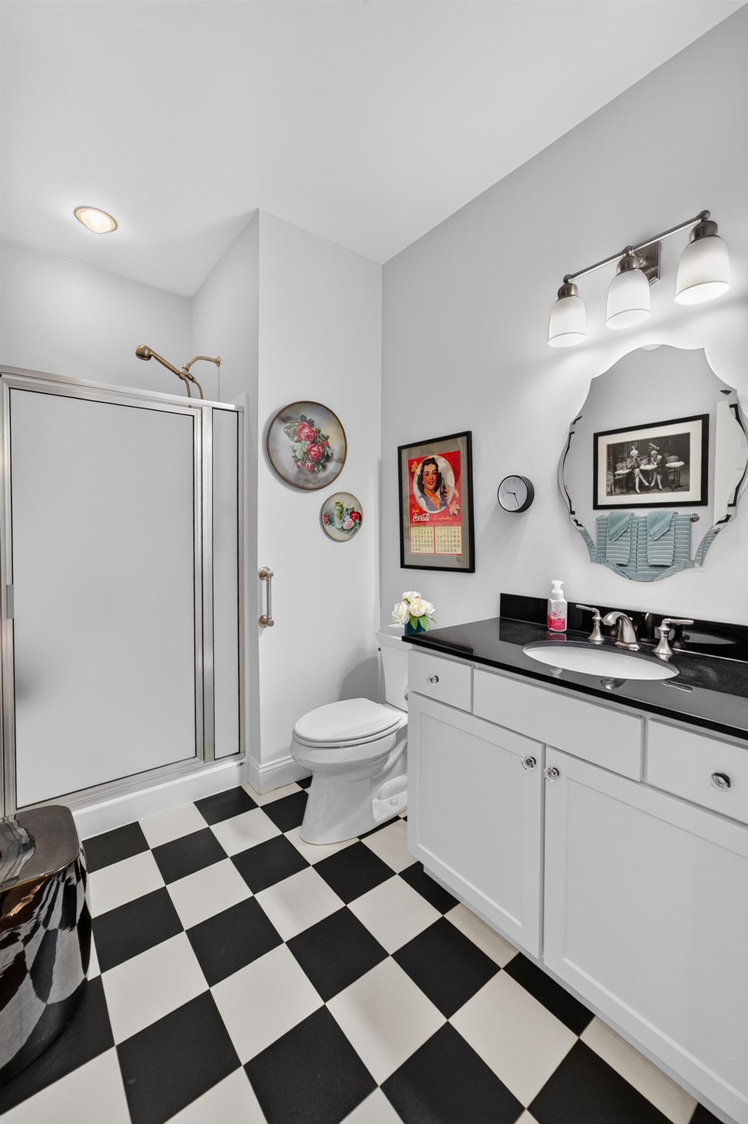 7237 Lily Lane Unit: 3