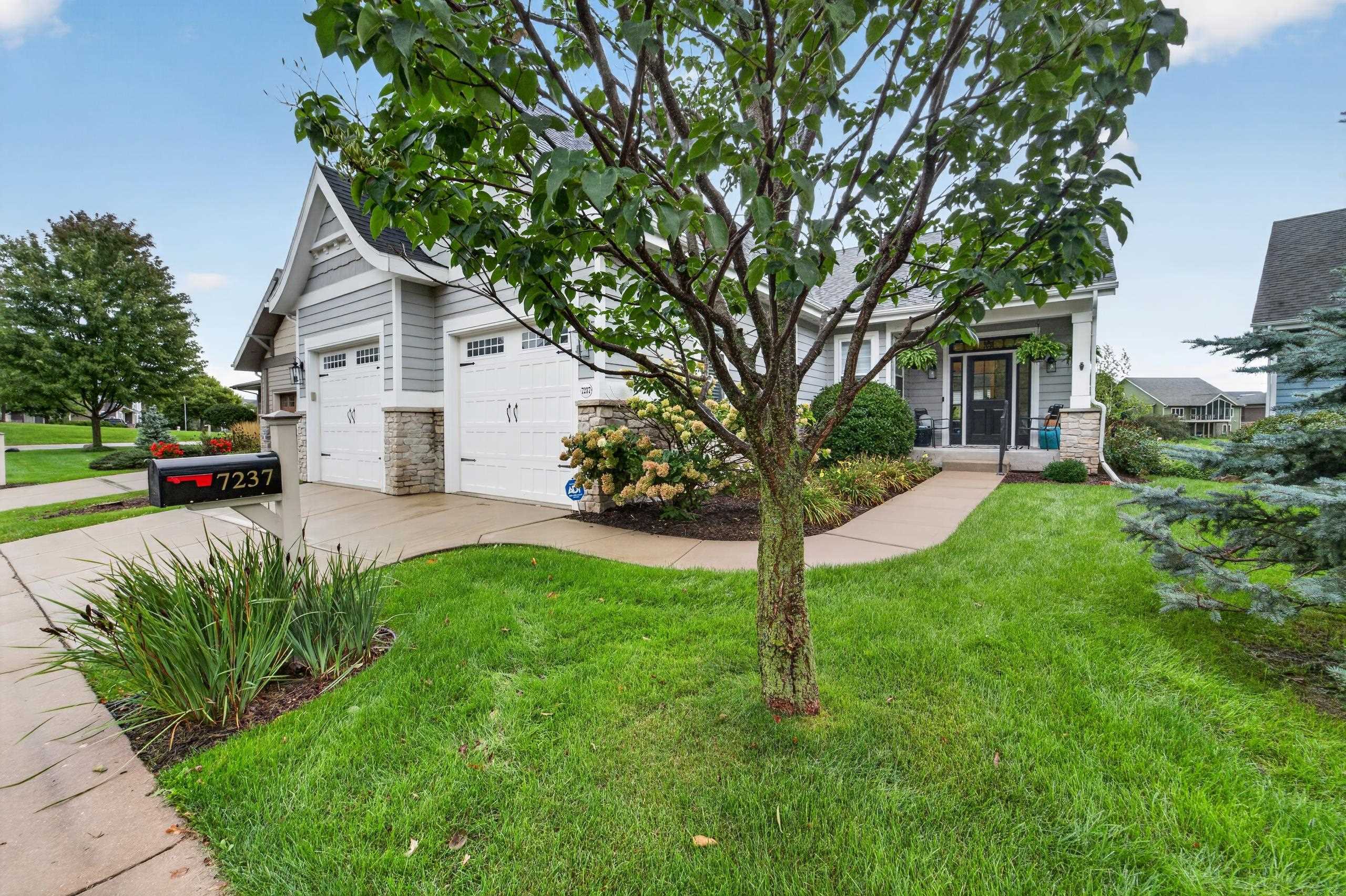 7237 Lily Lane Unit: 3