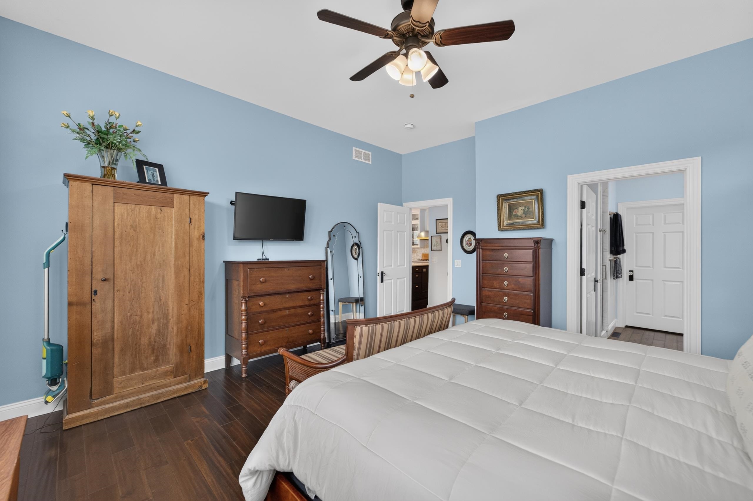 7237 Lily Lane Unit: 3