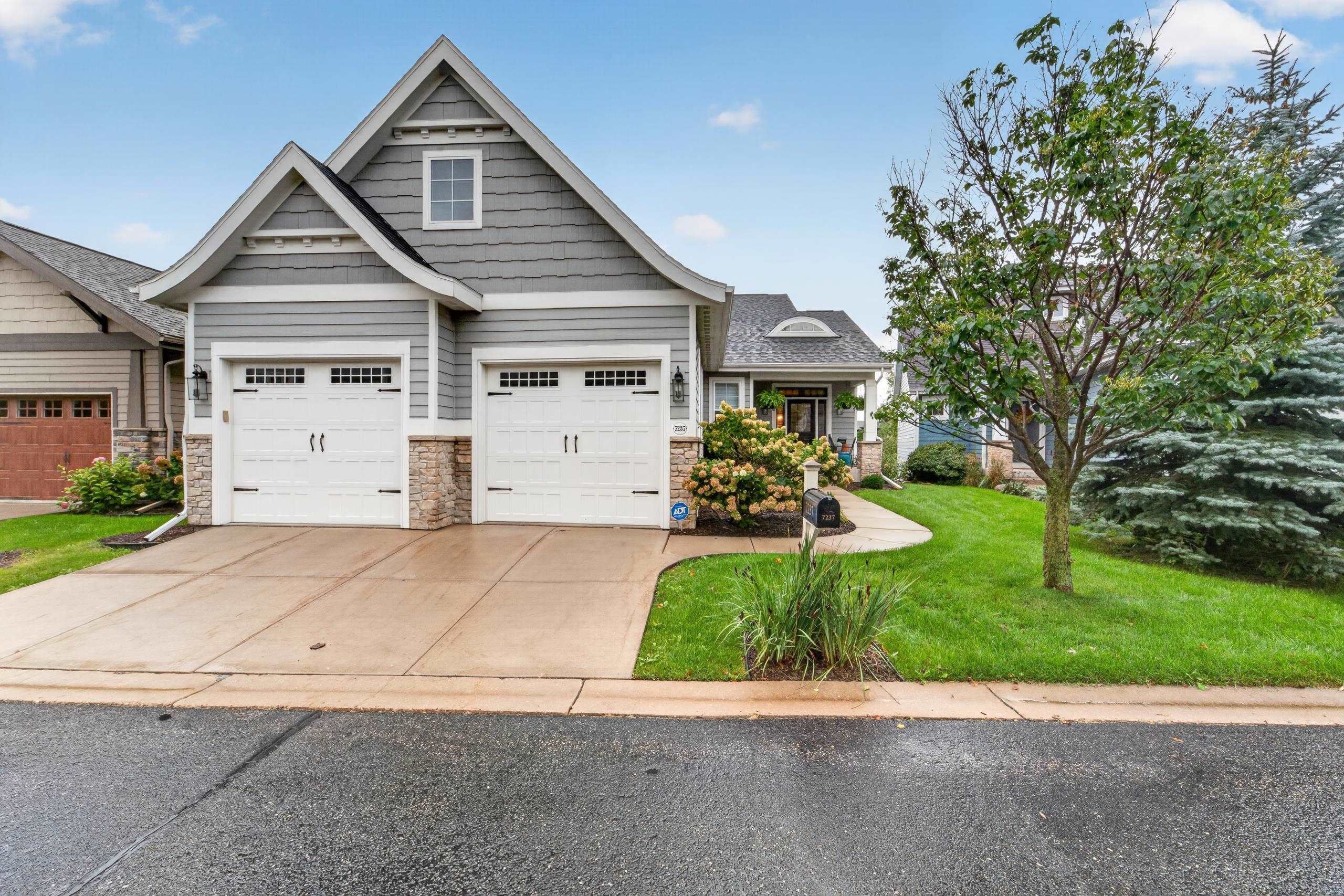 7237 Lily Lane Unit: 3
