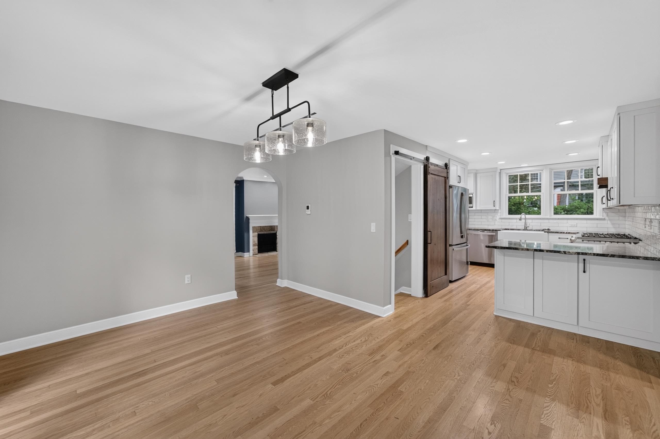 4145 Hiawatha Drive