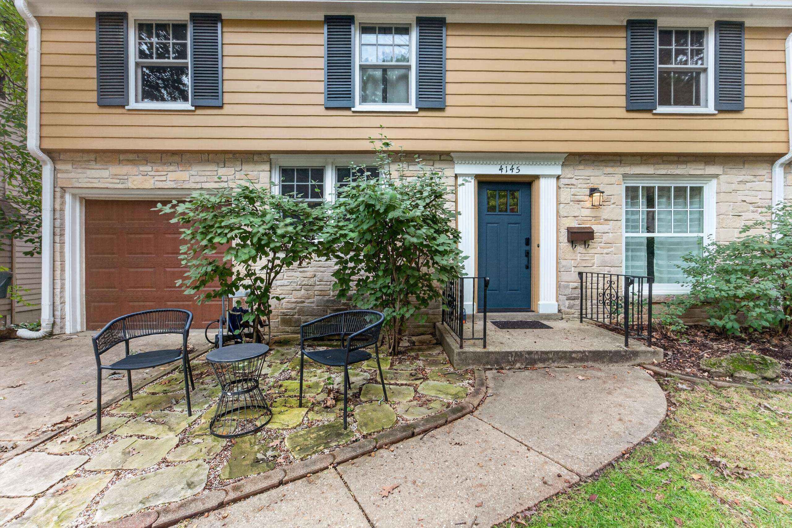 4145 Hiawatha Drive