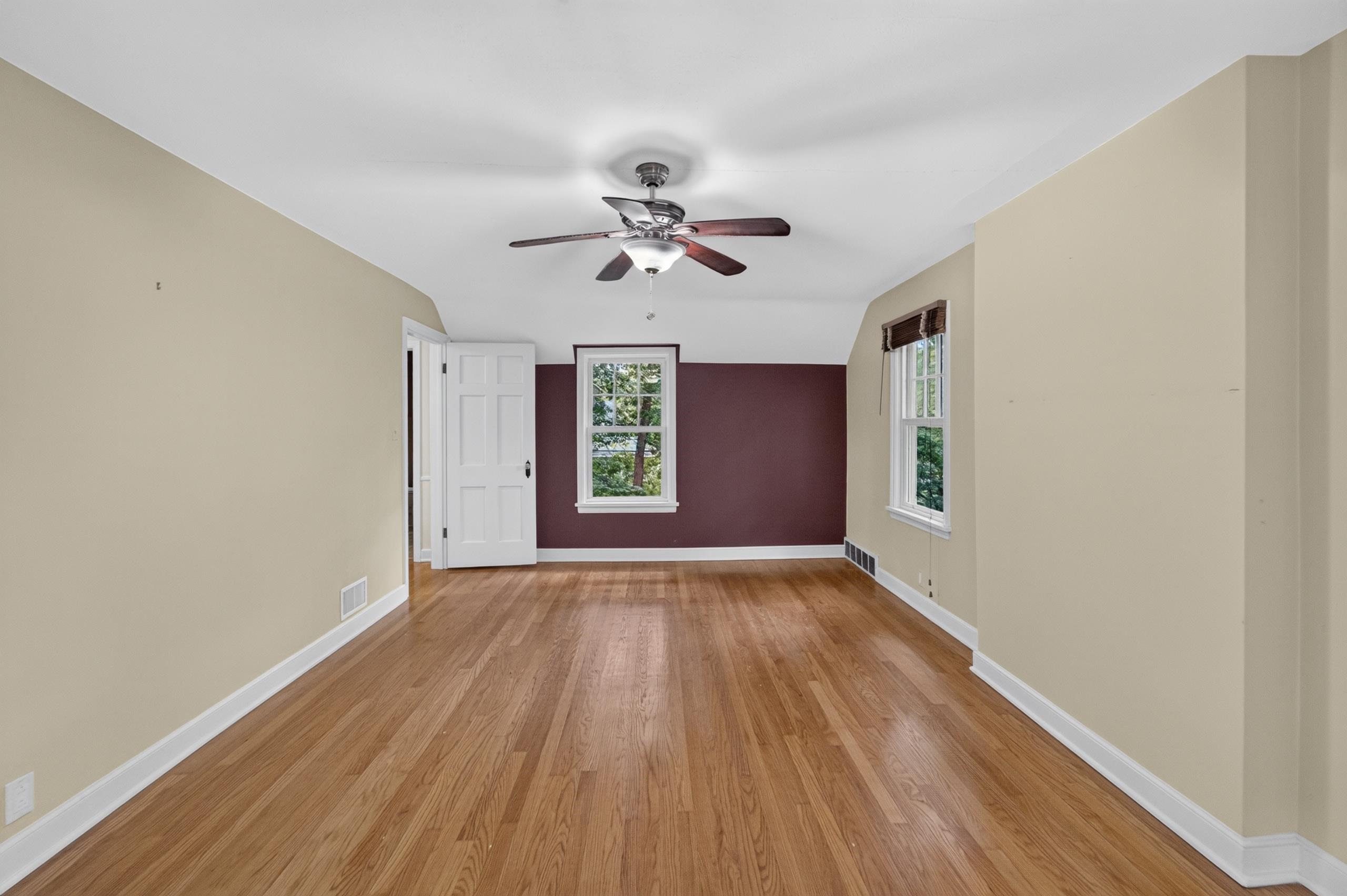 4145 Hiawatha Drive