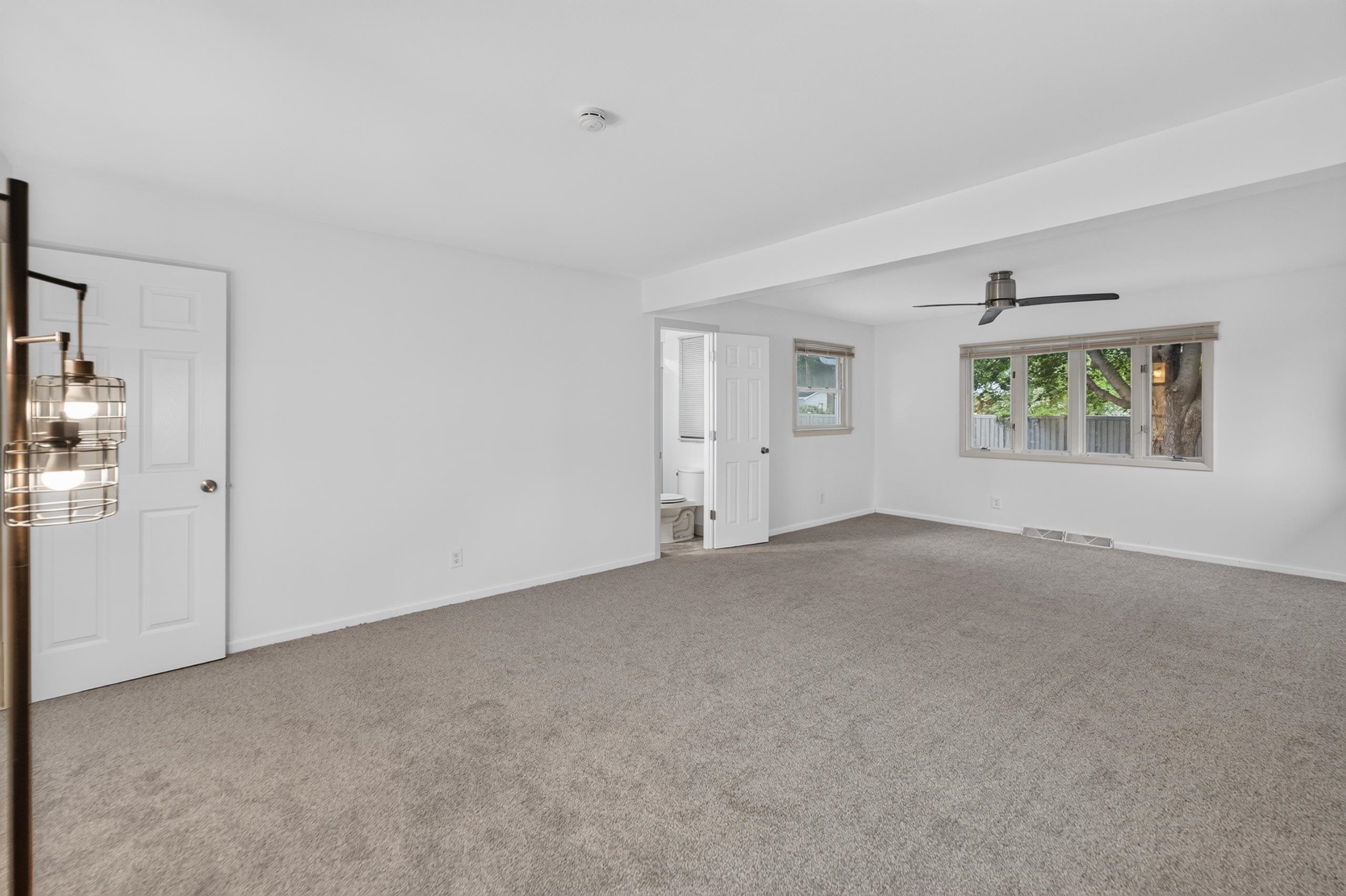 2122 Gilbert Road