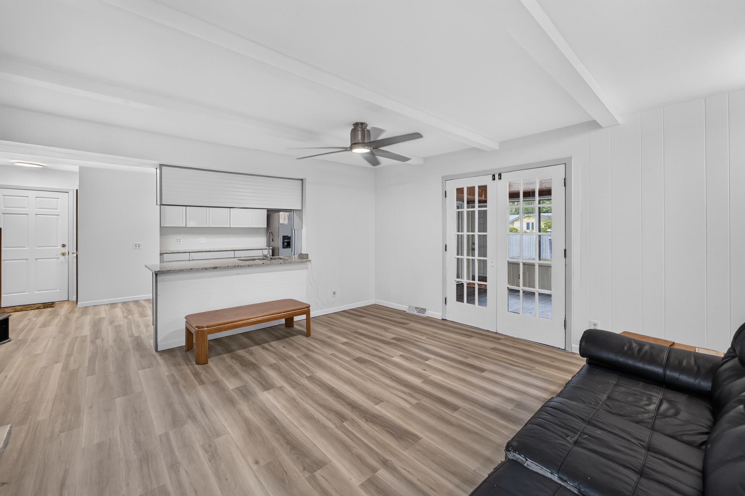 2122 Gilbert Road