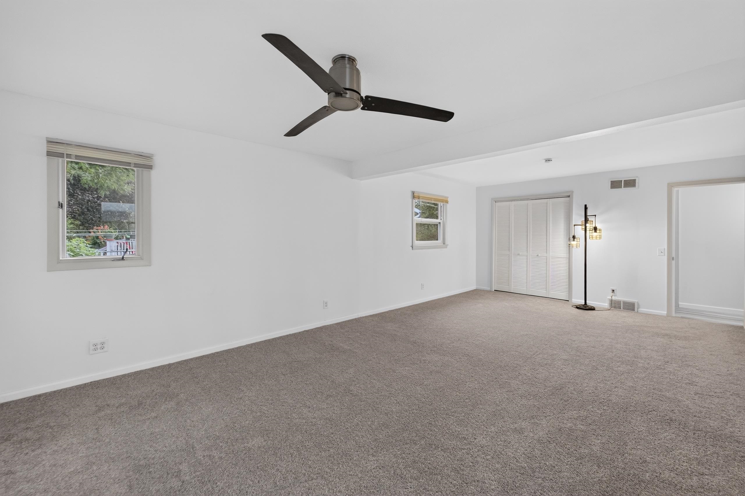 2122 Gilbert Road