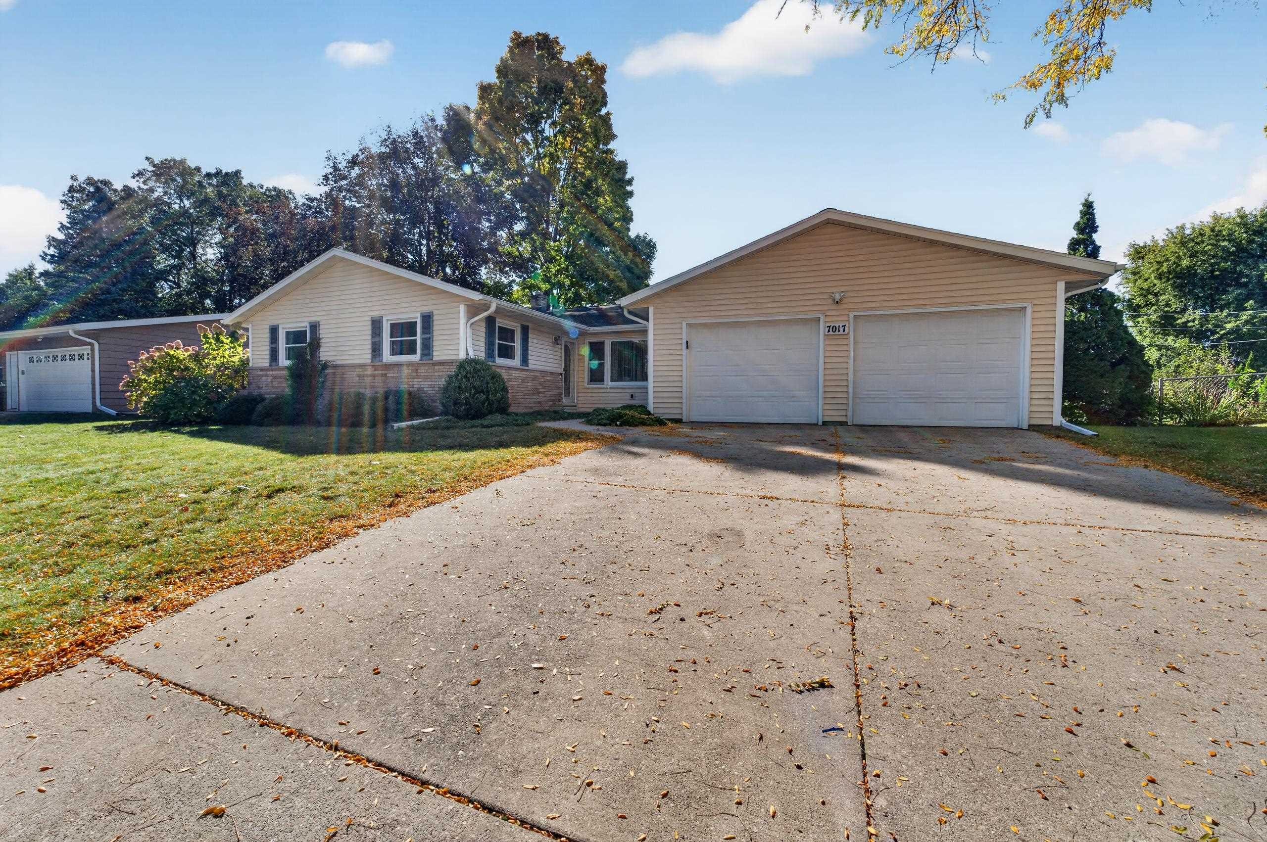 7017 Prairie Drive