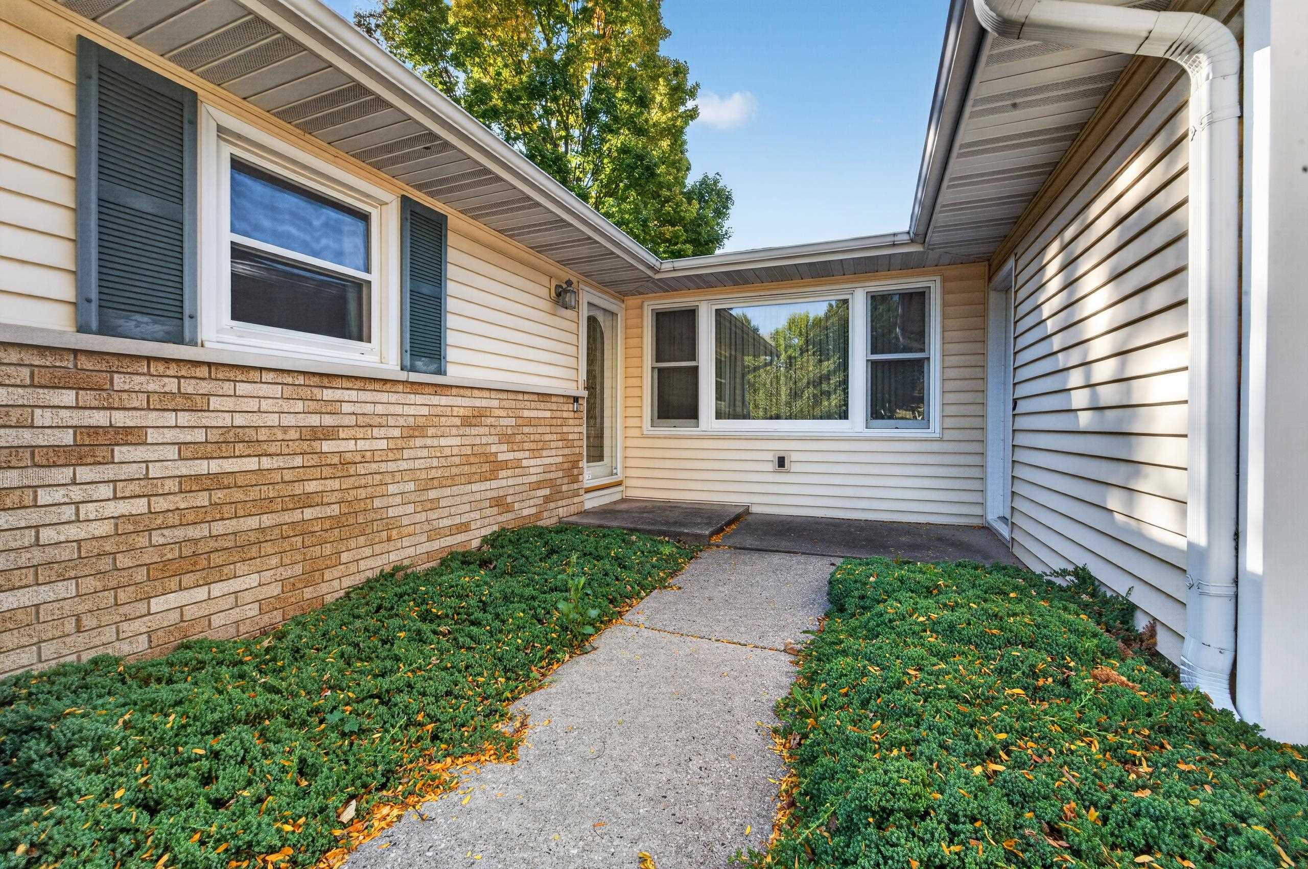 7017 Prairie Drive