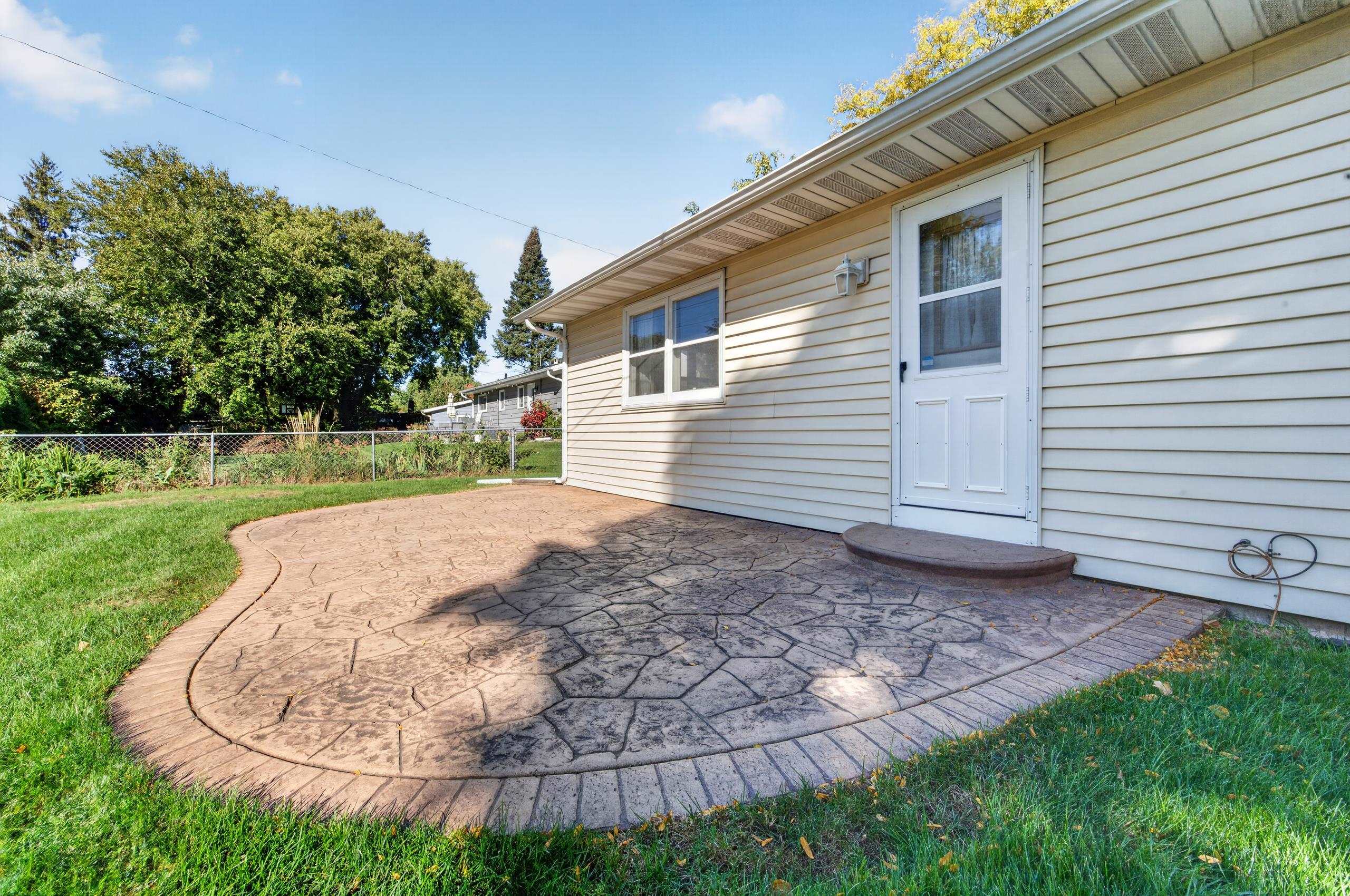 7017 Prairie Drive