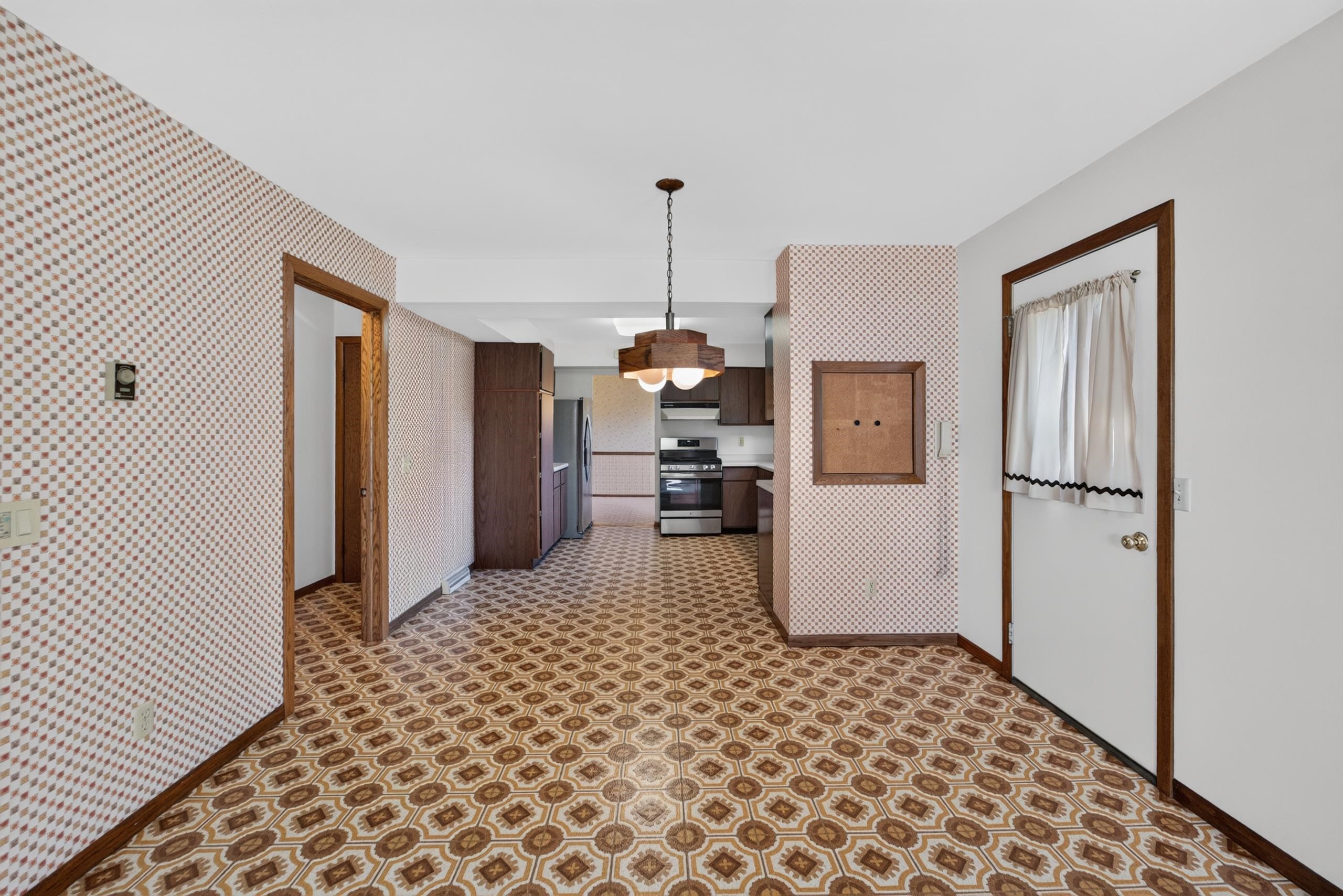 7017 Prairie Drive