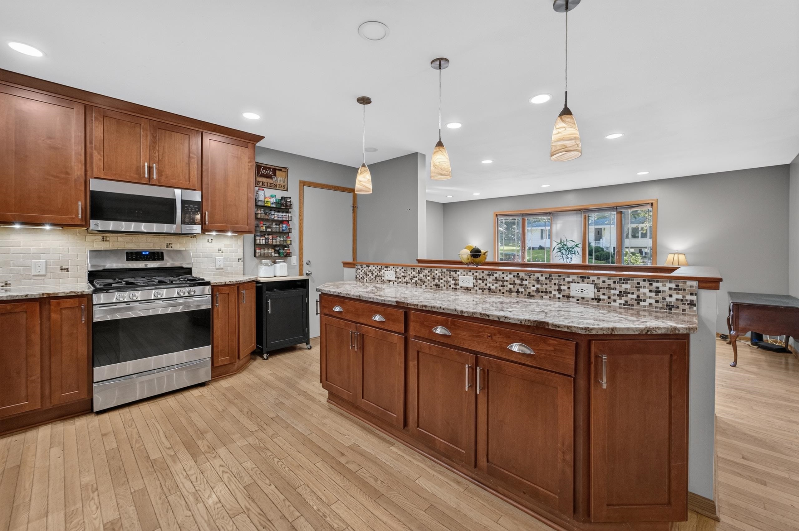 3015 Marvin Court