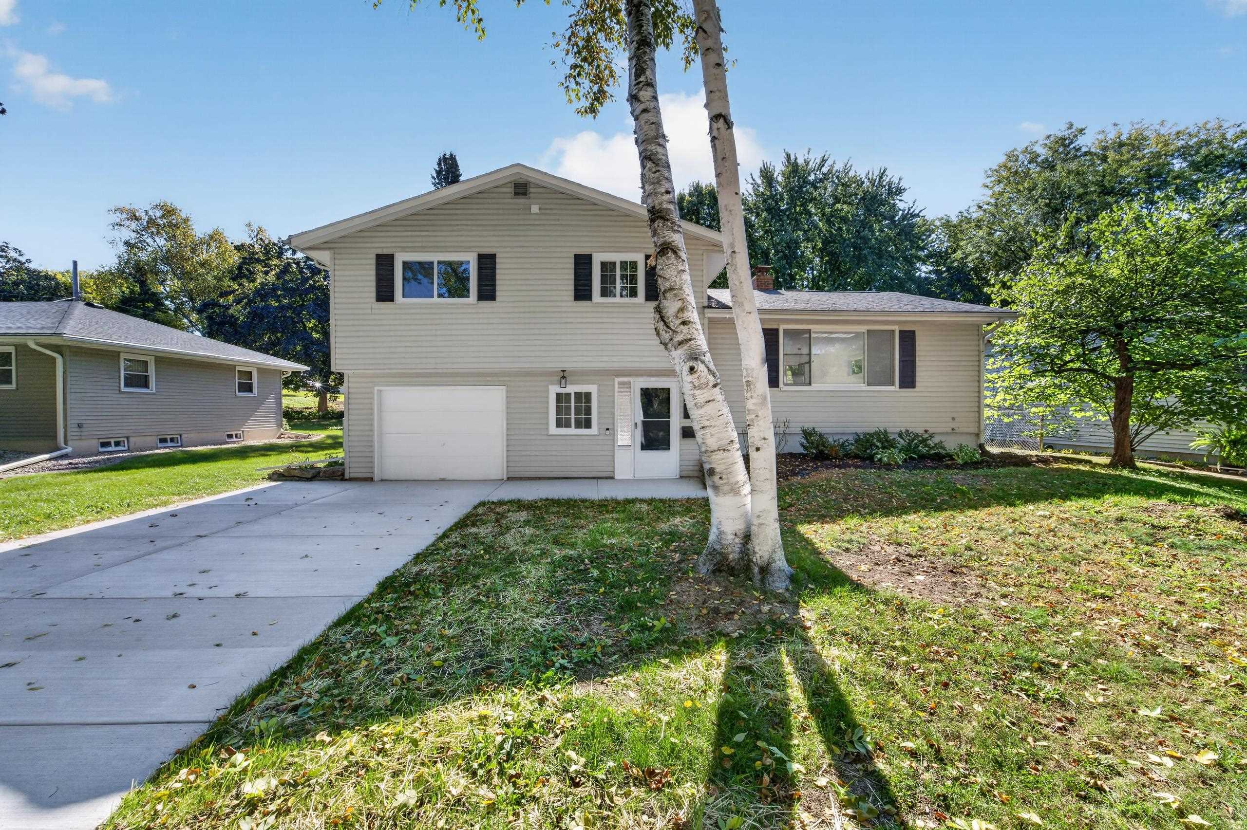 4713 Hermsmeier Lane