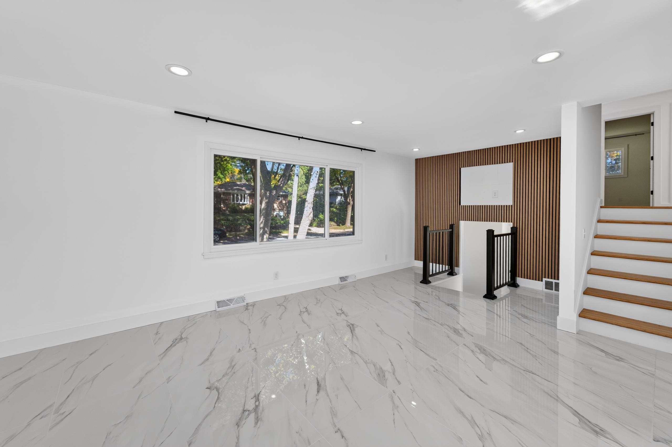 4713 Hermsmeier Lane