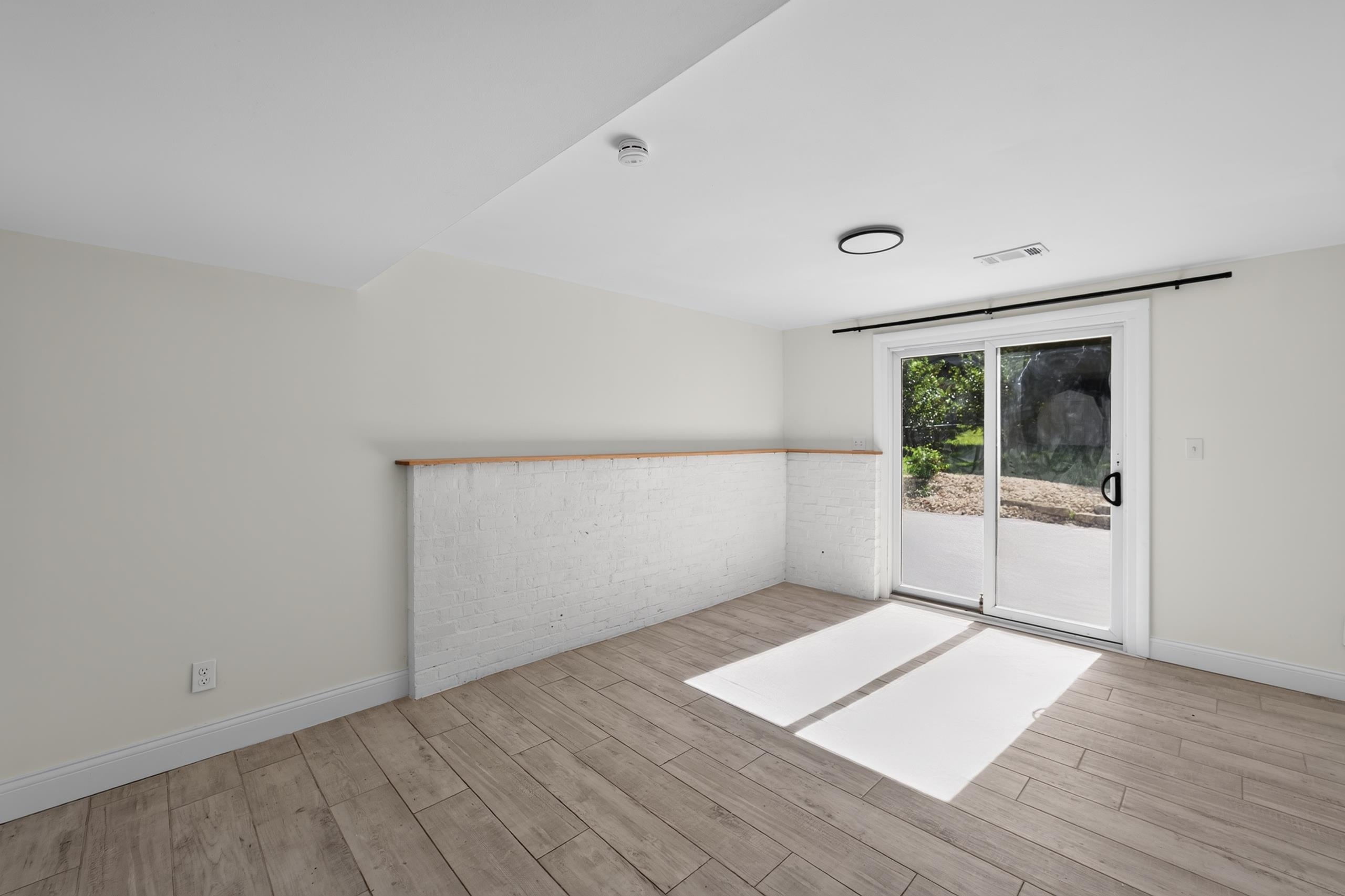 4713 Hermsmeier Lane
