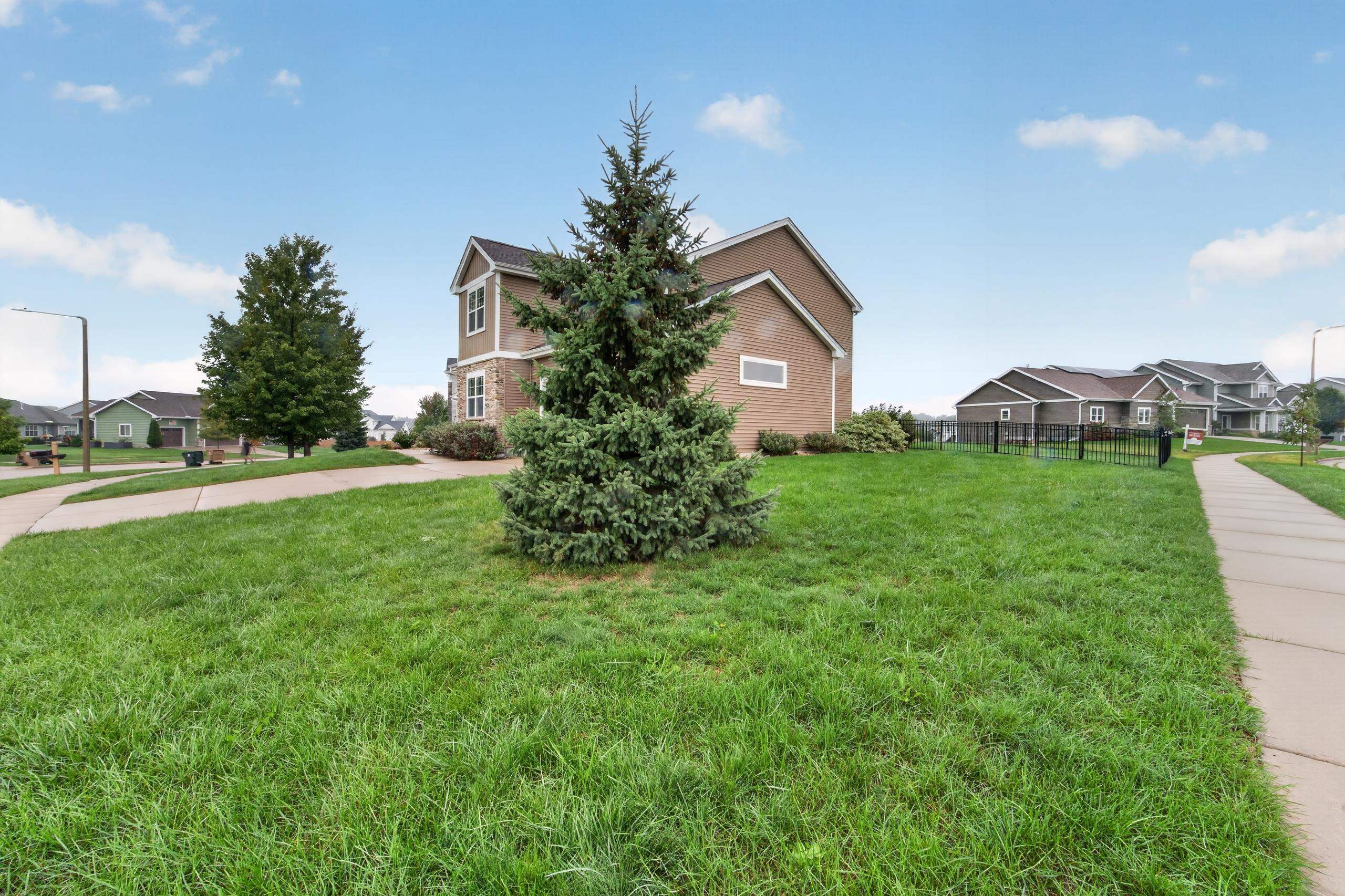 517 Dragon Willow Lane