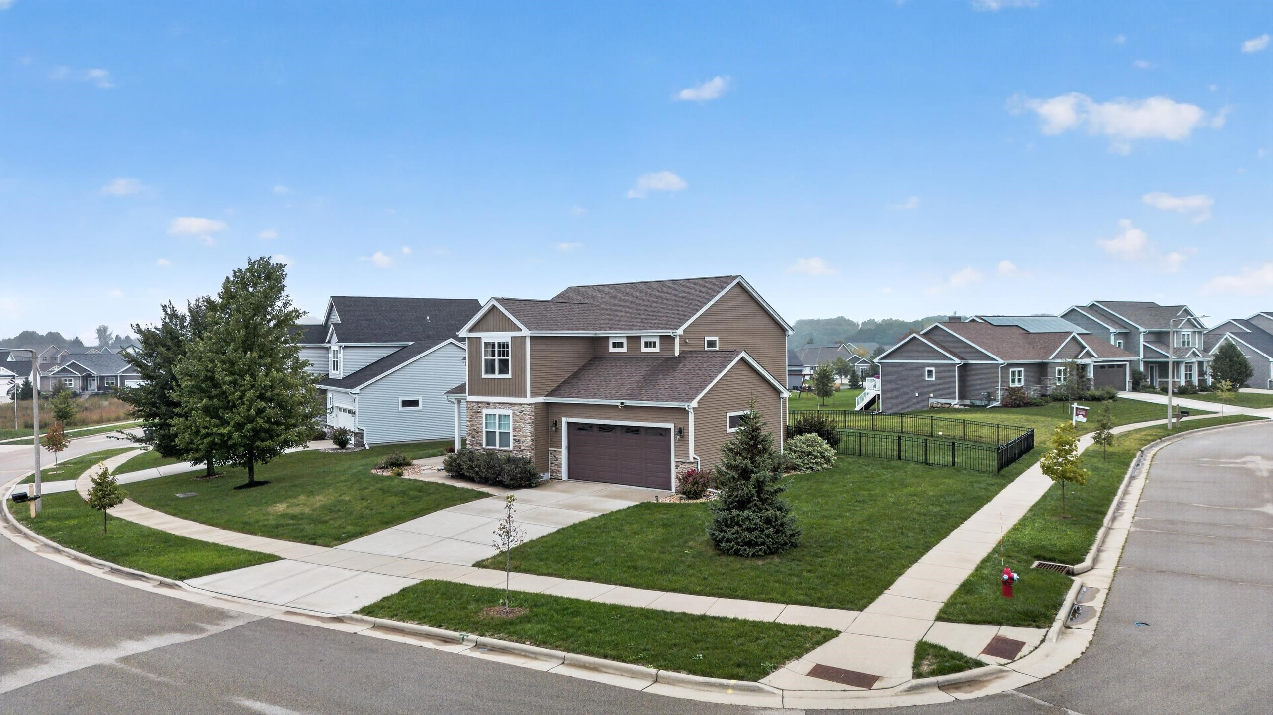 517 Dragon Willow Lane