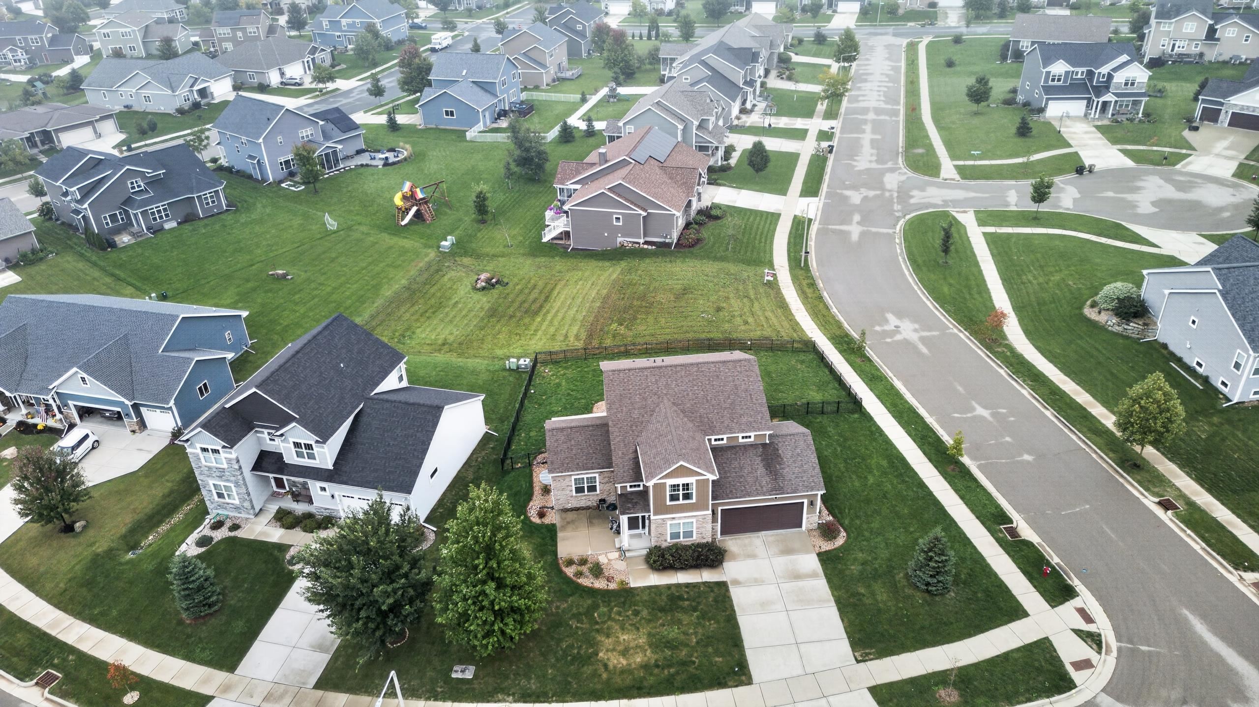 517 Dragon Willow Lane