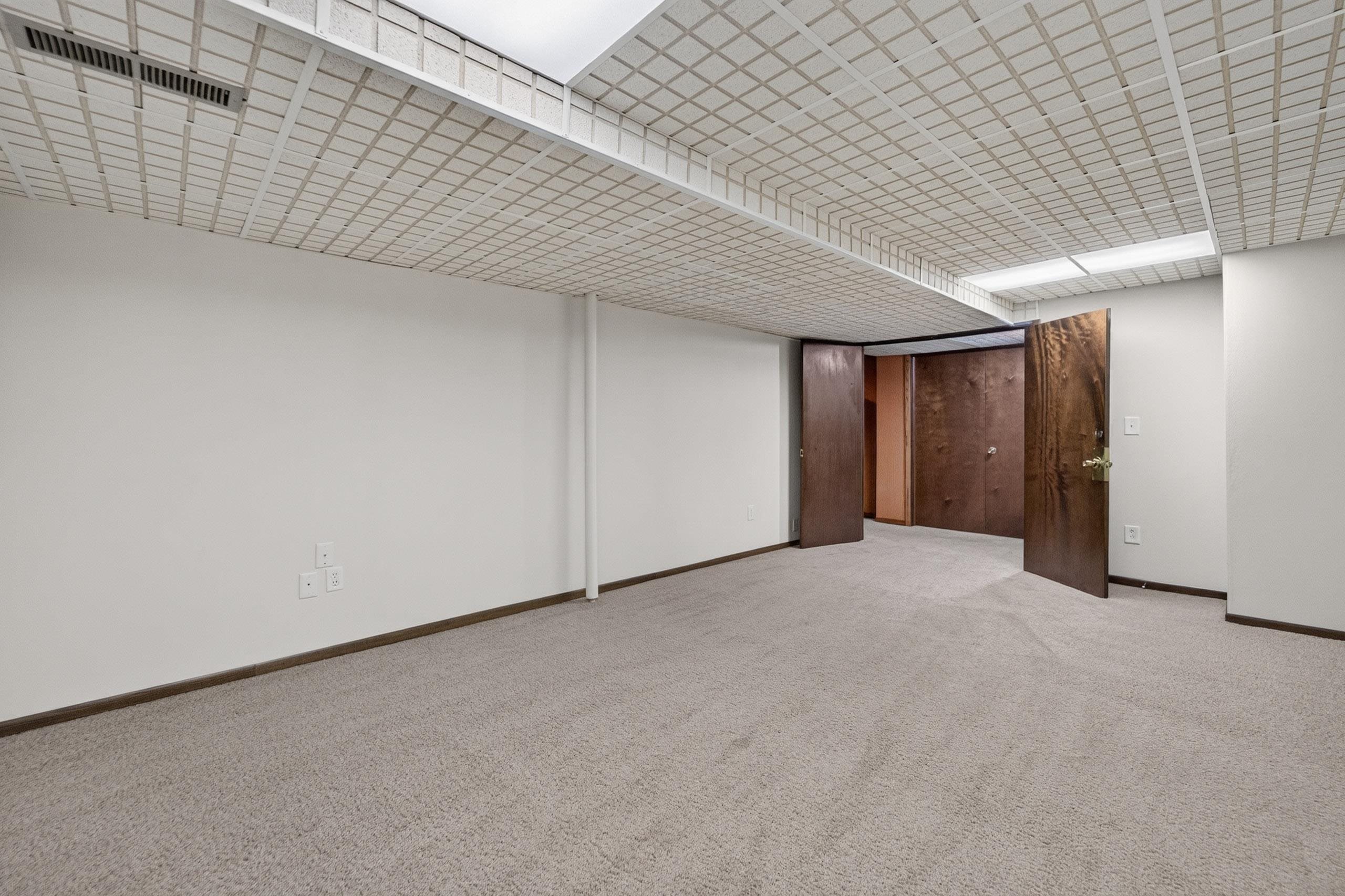 5800 Tall Oaks Road