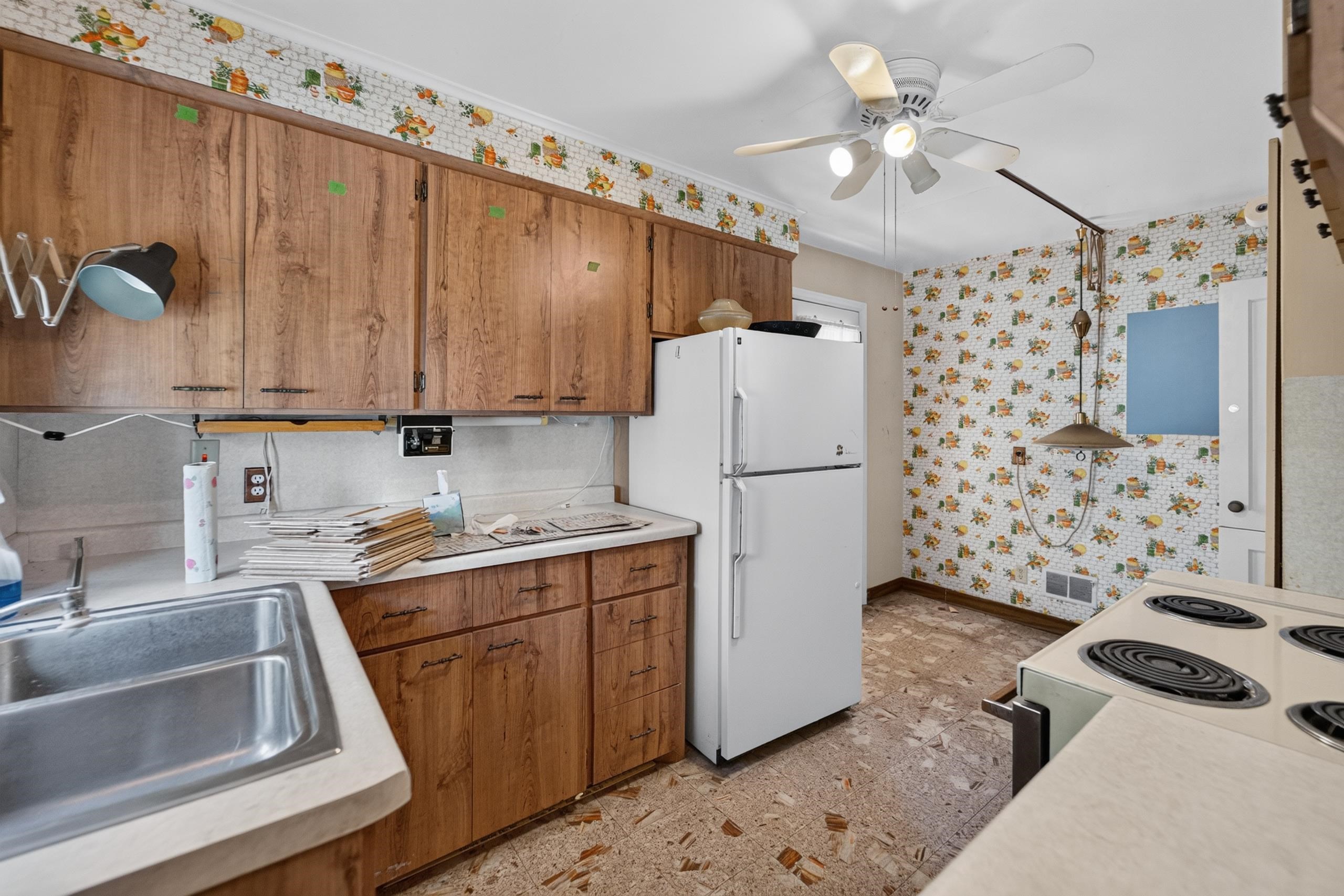 4207 Doncaster Drive
