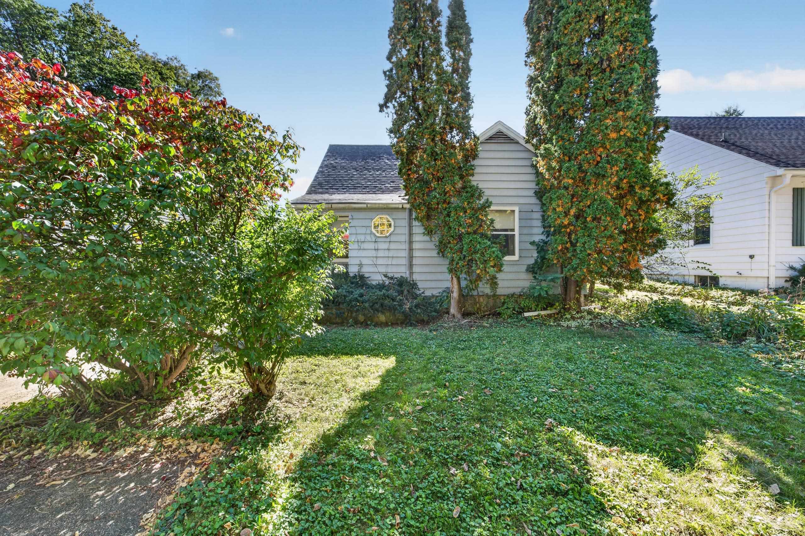 4207 Doncaster Drive