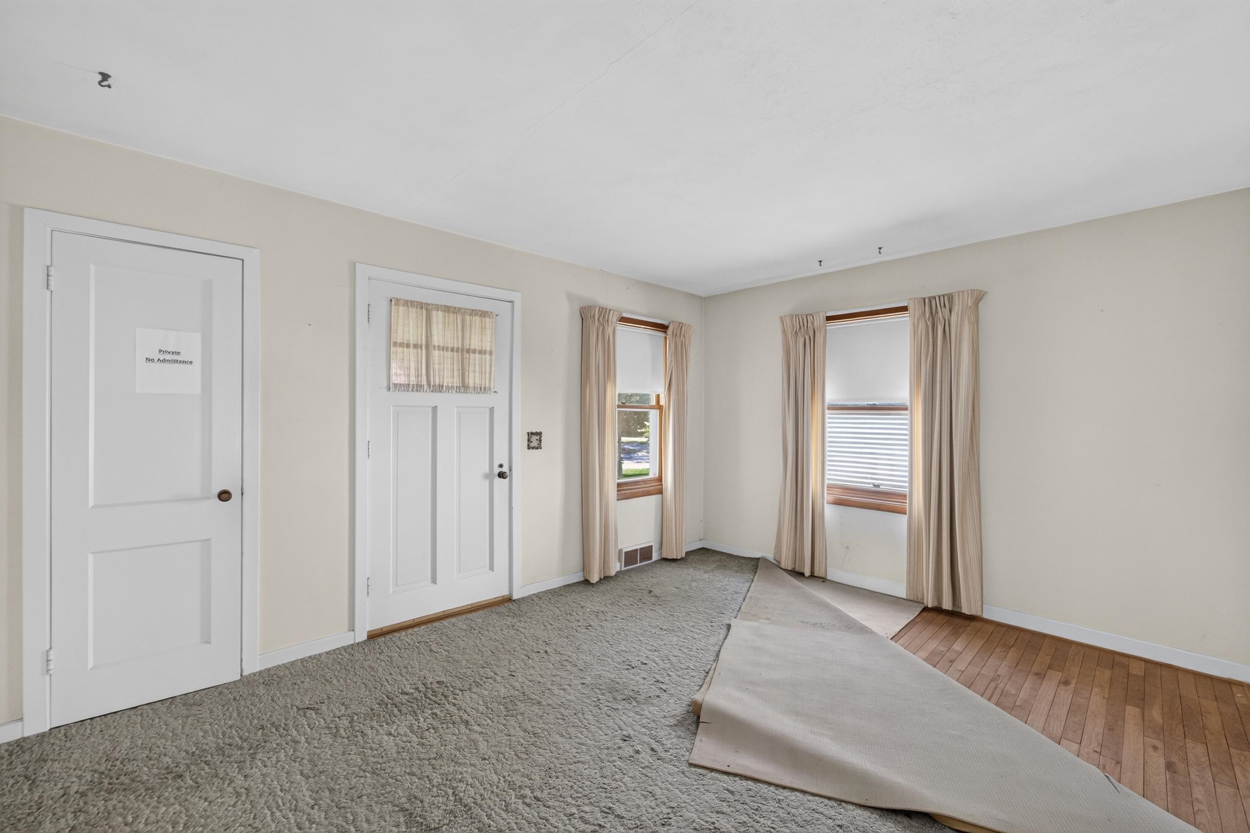 4207 Doncaster Drive