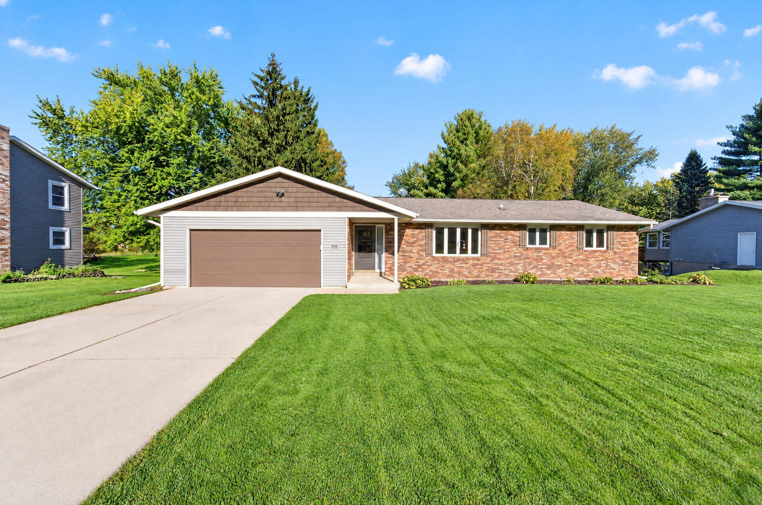 508 Woodvale Drive