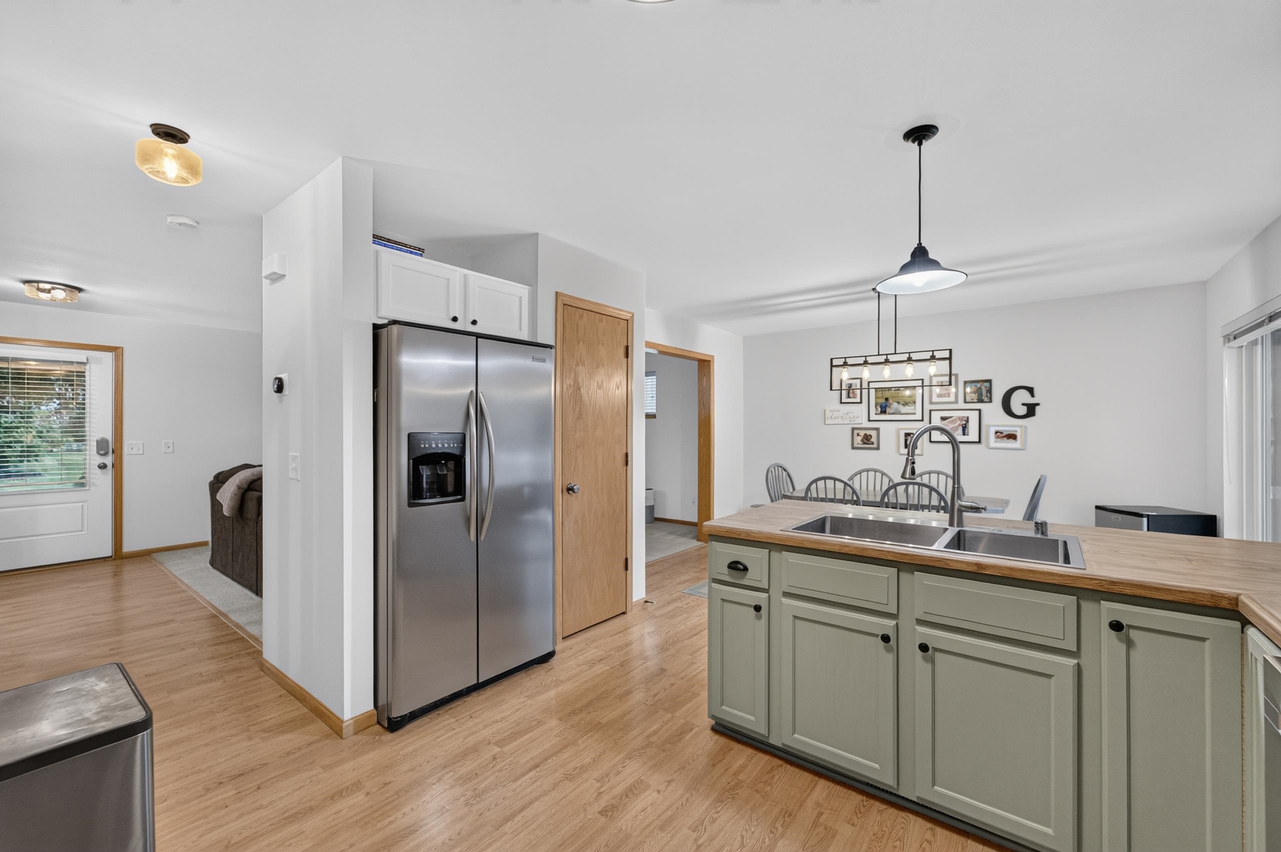3713 Frosted Leaf Drive
