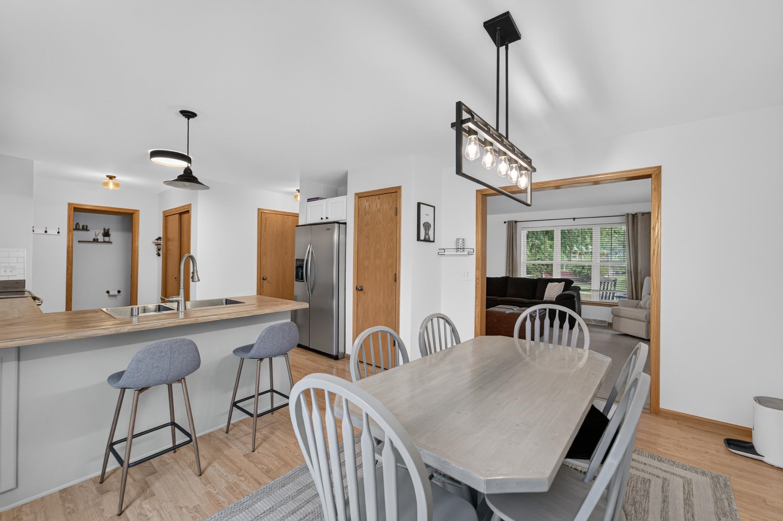 3713 Frosted Leaf Drive