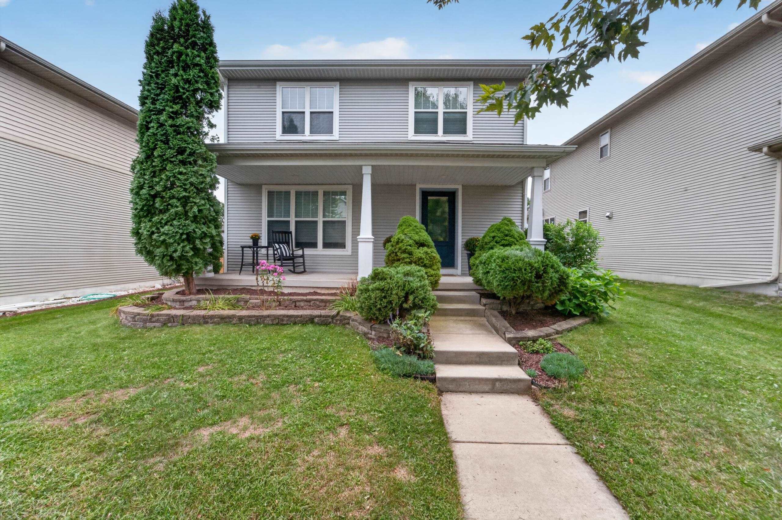 3713 Frosted Leaf Drive