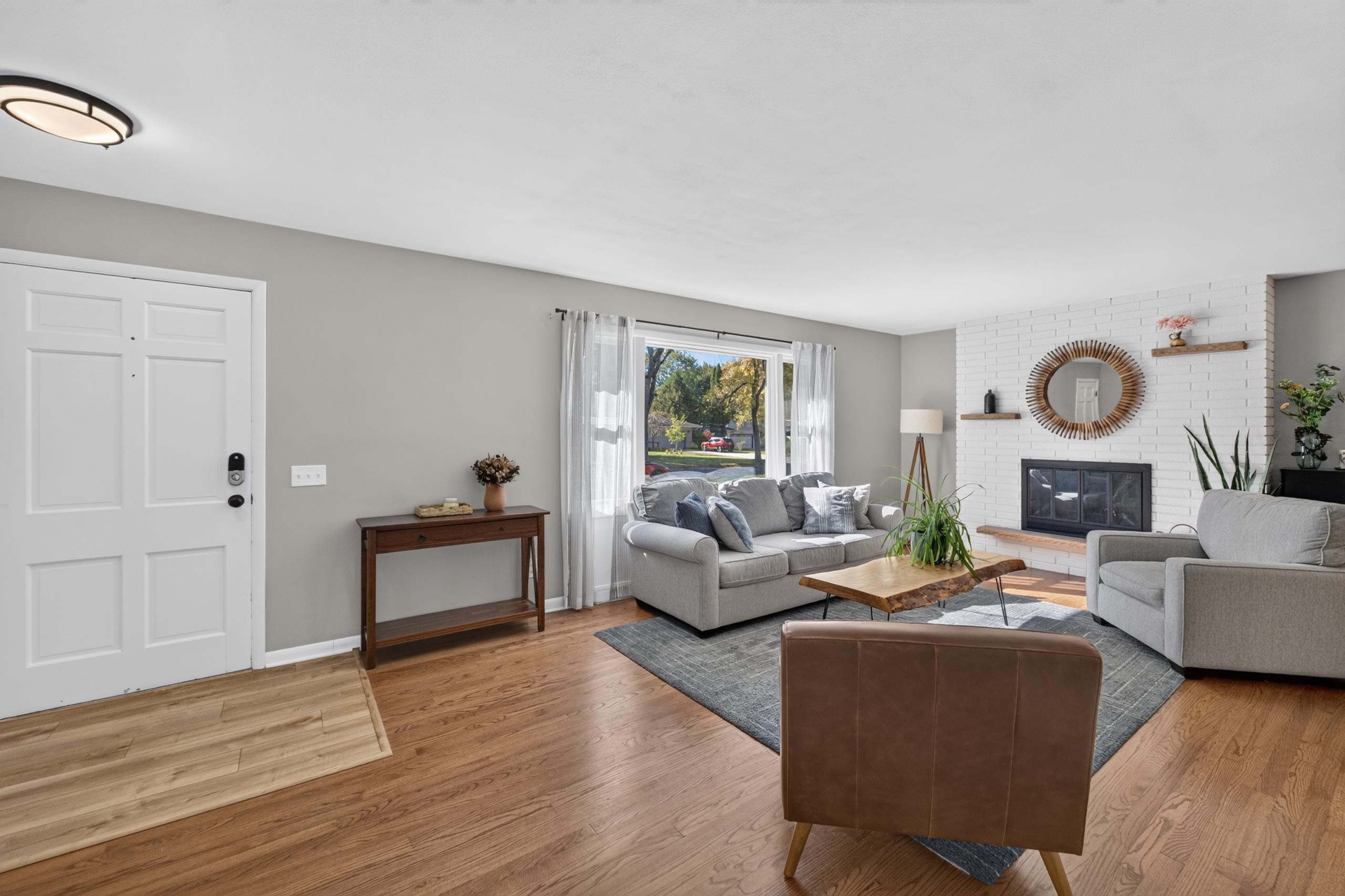 5814 Crabapple Lane