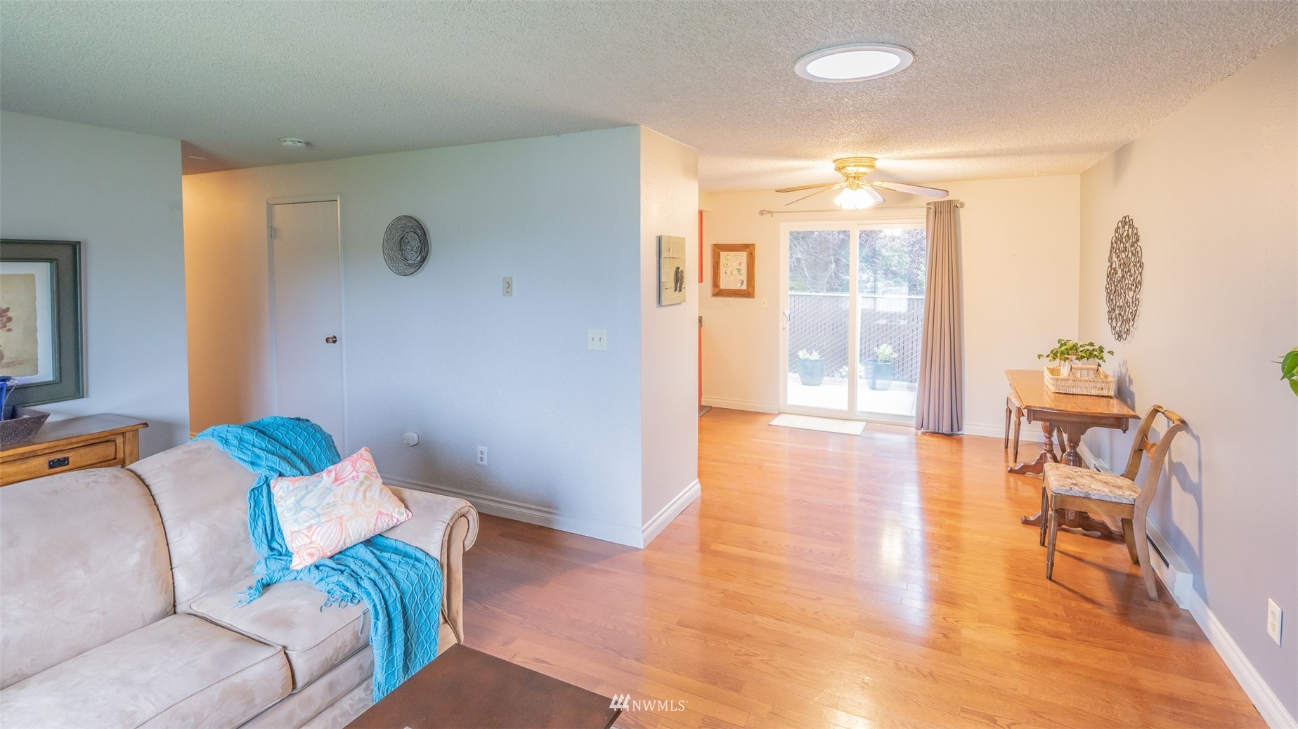 6212 57th Drive NE