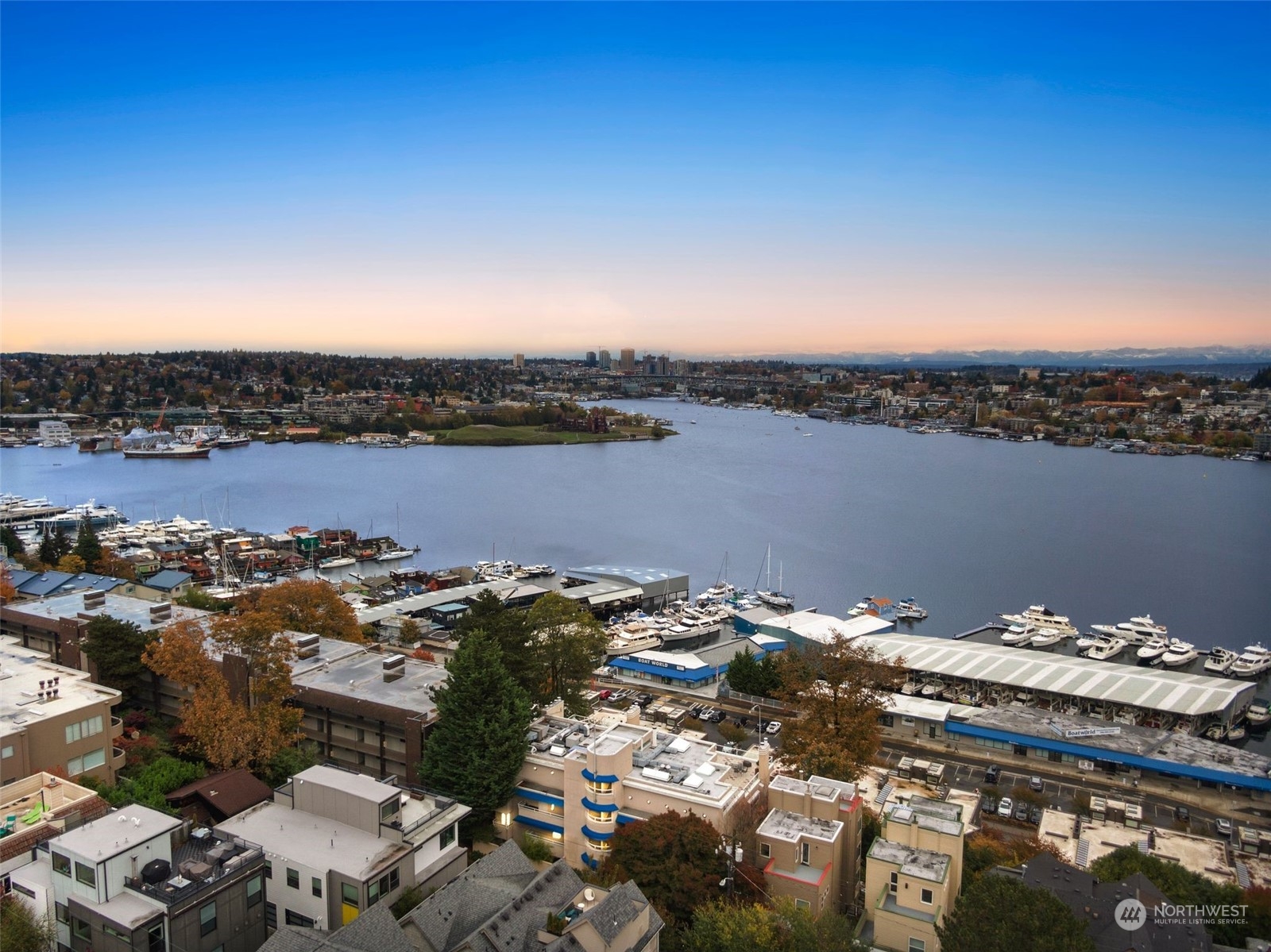 2120 8th Avenue N Unit: 203