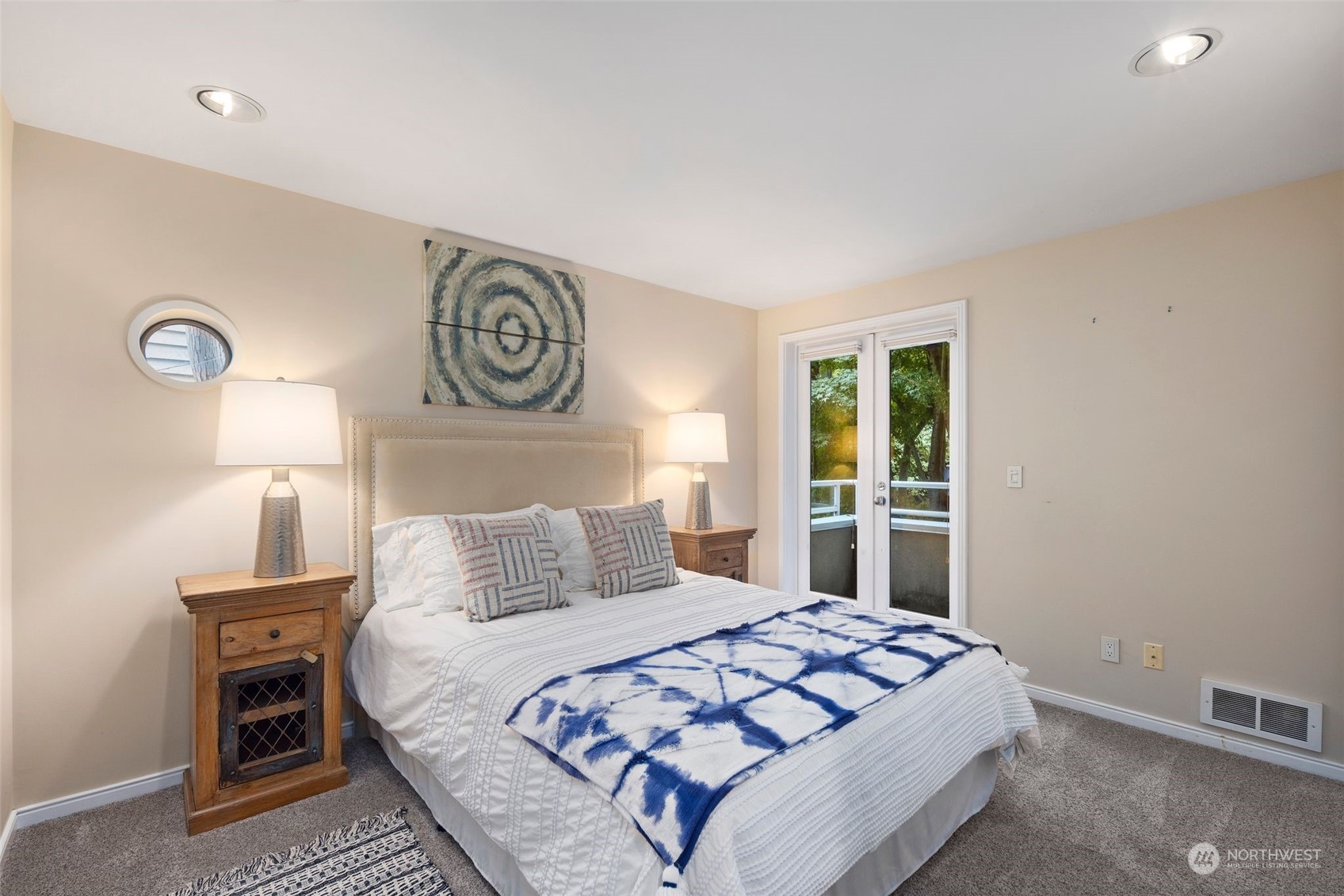 2120 8th Avenue N Unit: 203