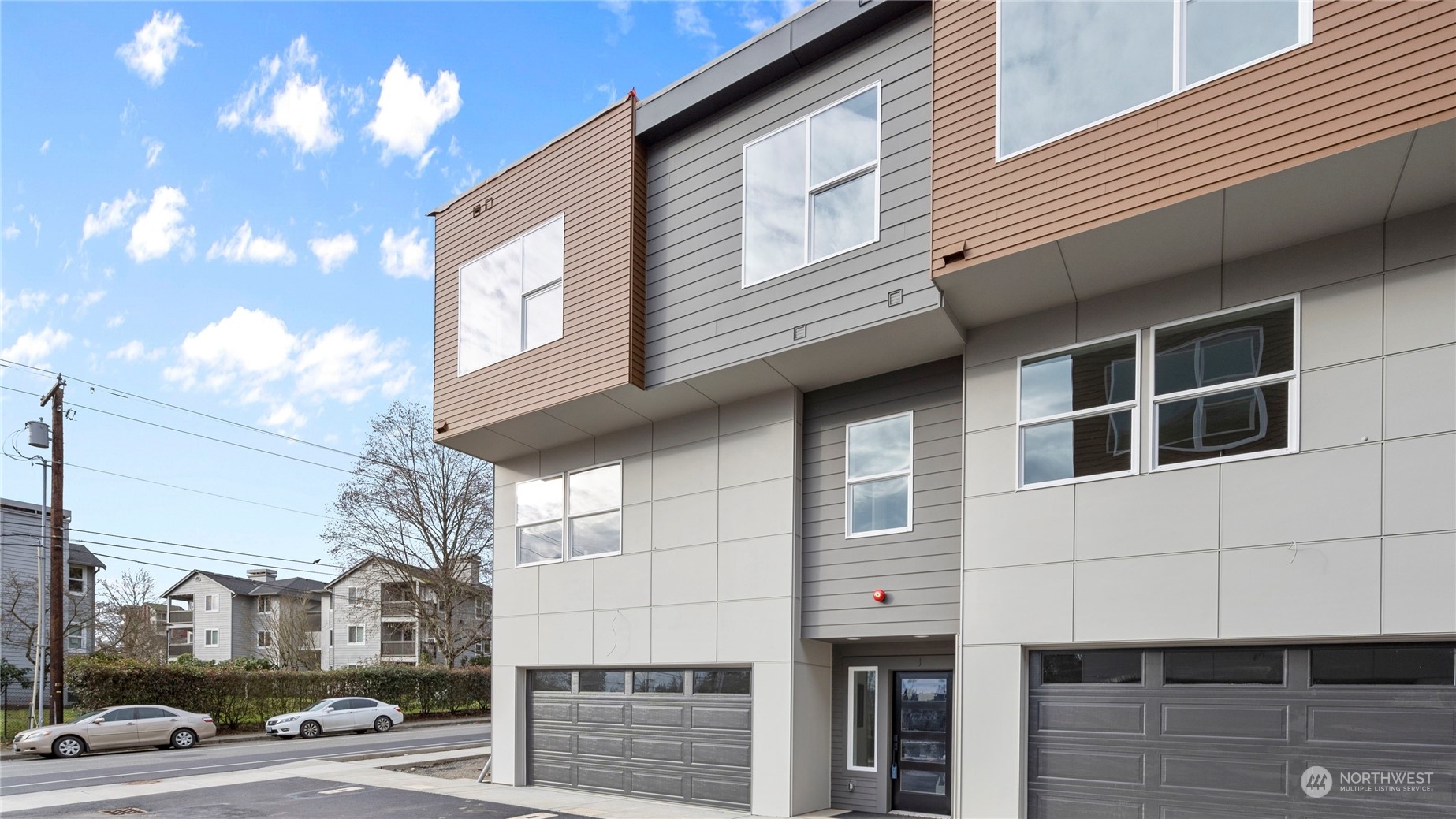 6712 NE 185th Street Unit: 1