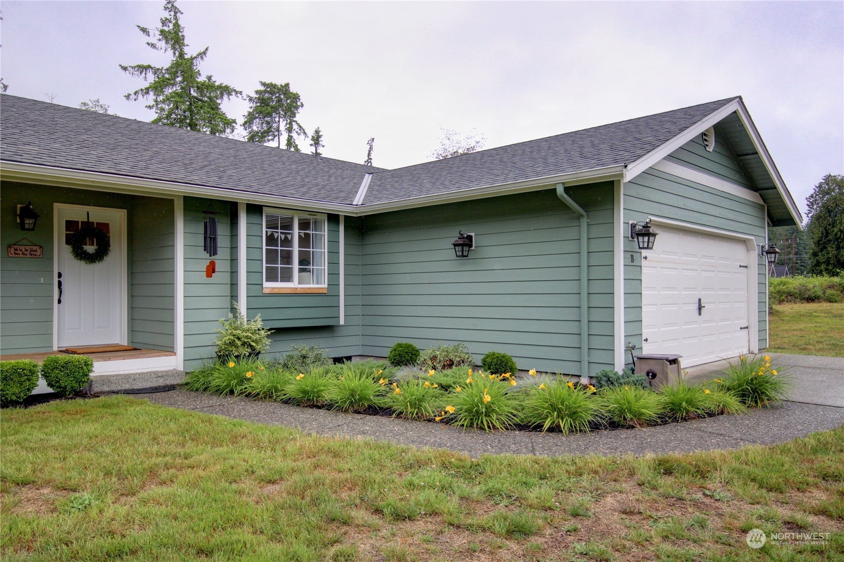 22616 120th Avenue NE Unit: A & B