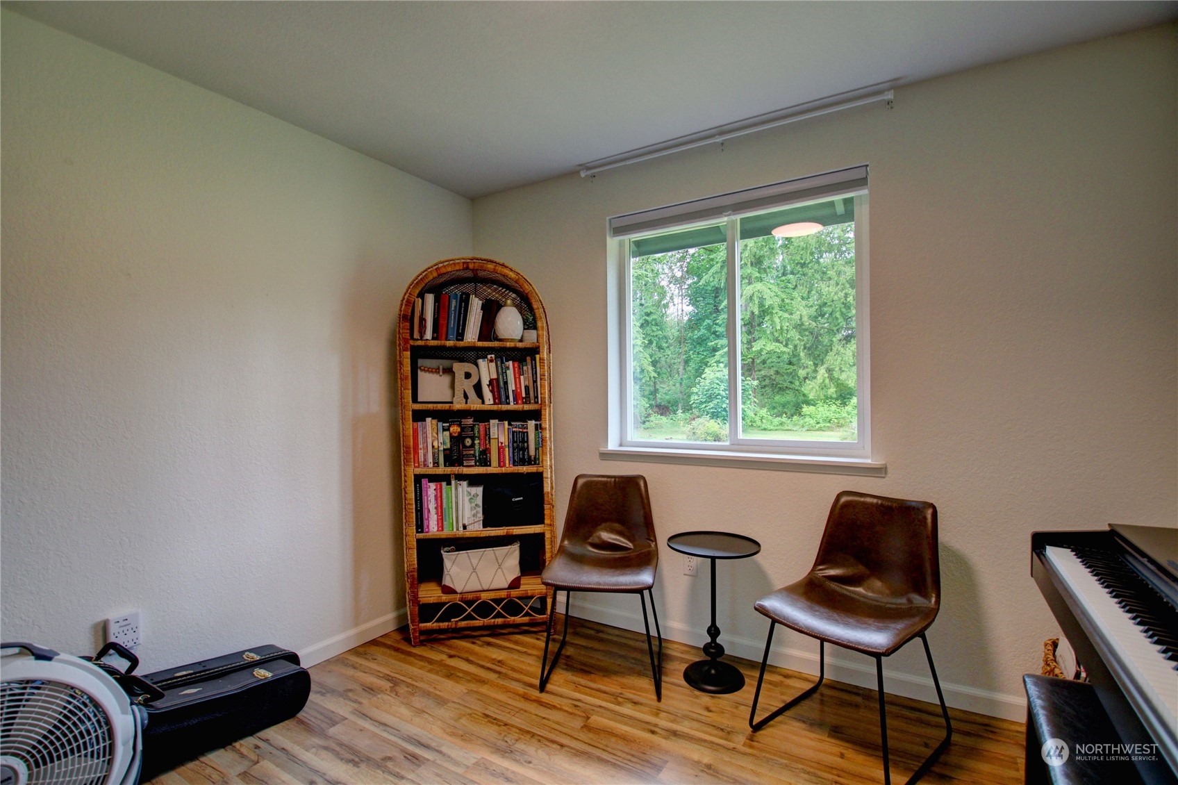 22616 120th Avenue NE Unit: A & B